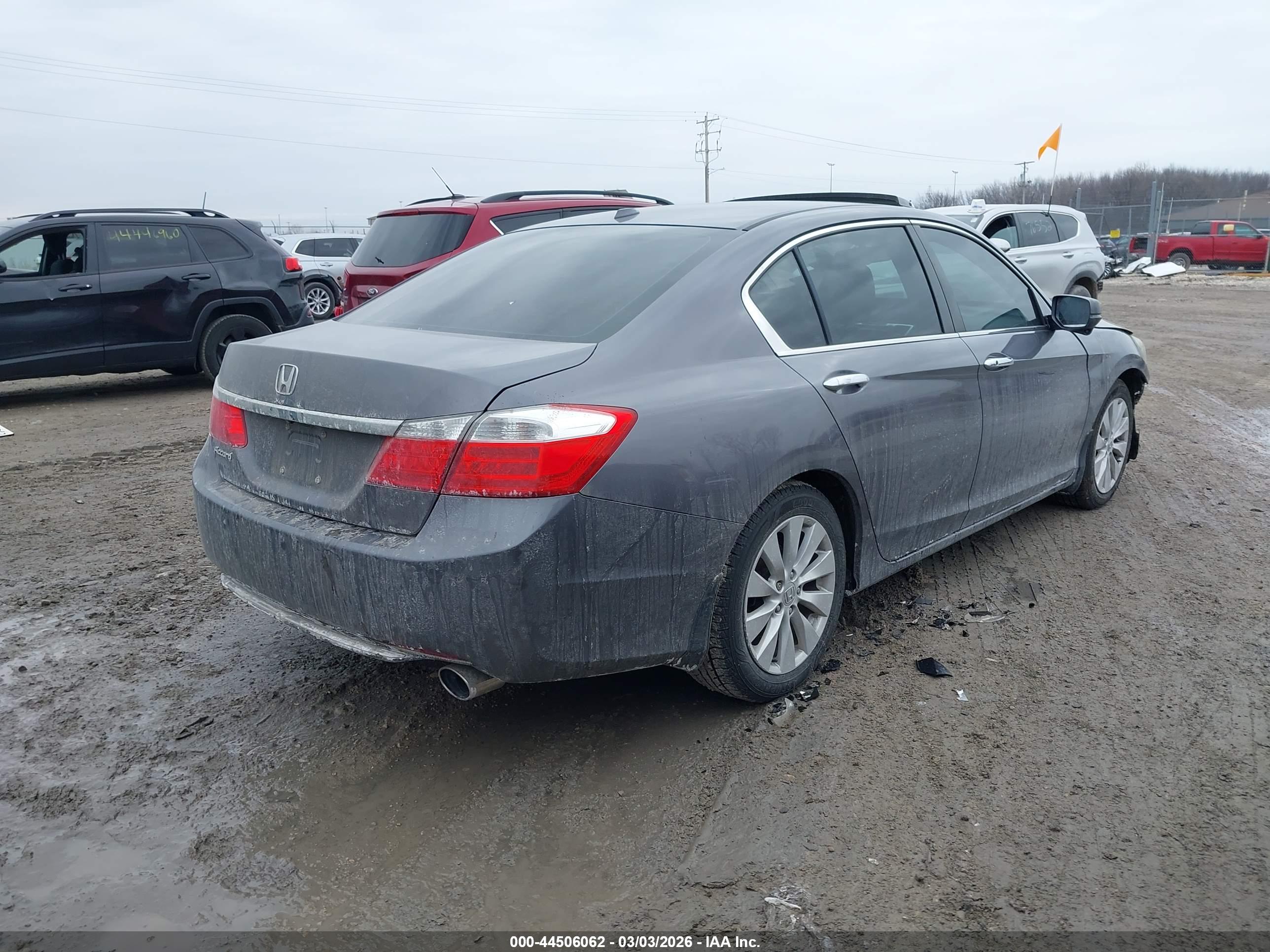 HONDA ACCORD image 4