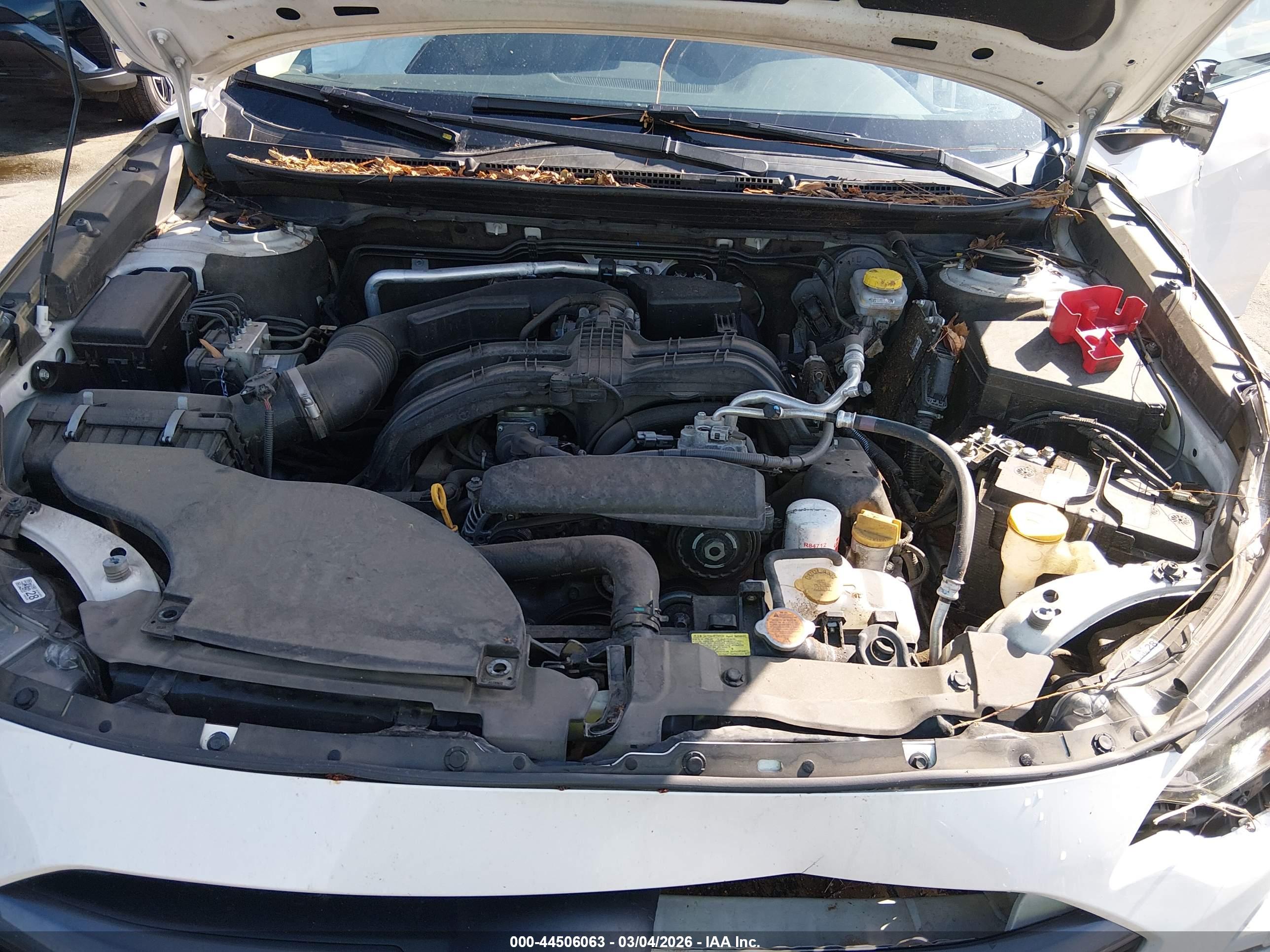 SUBARU OUTBACK image 10