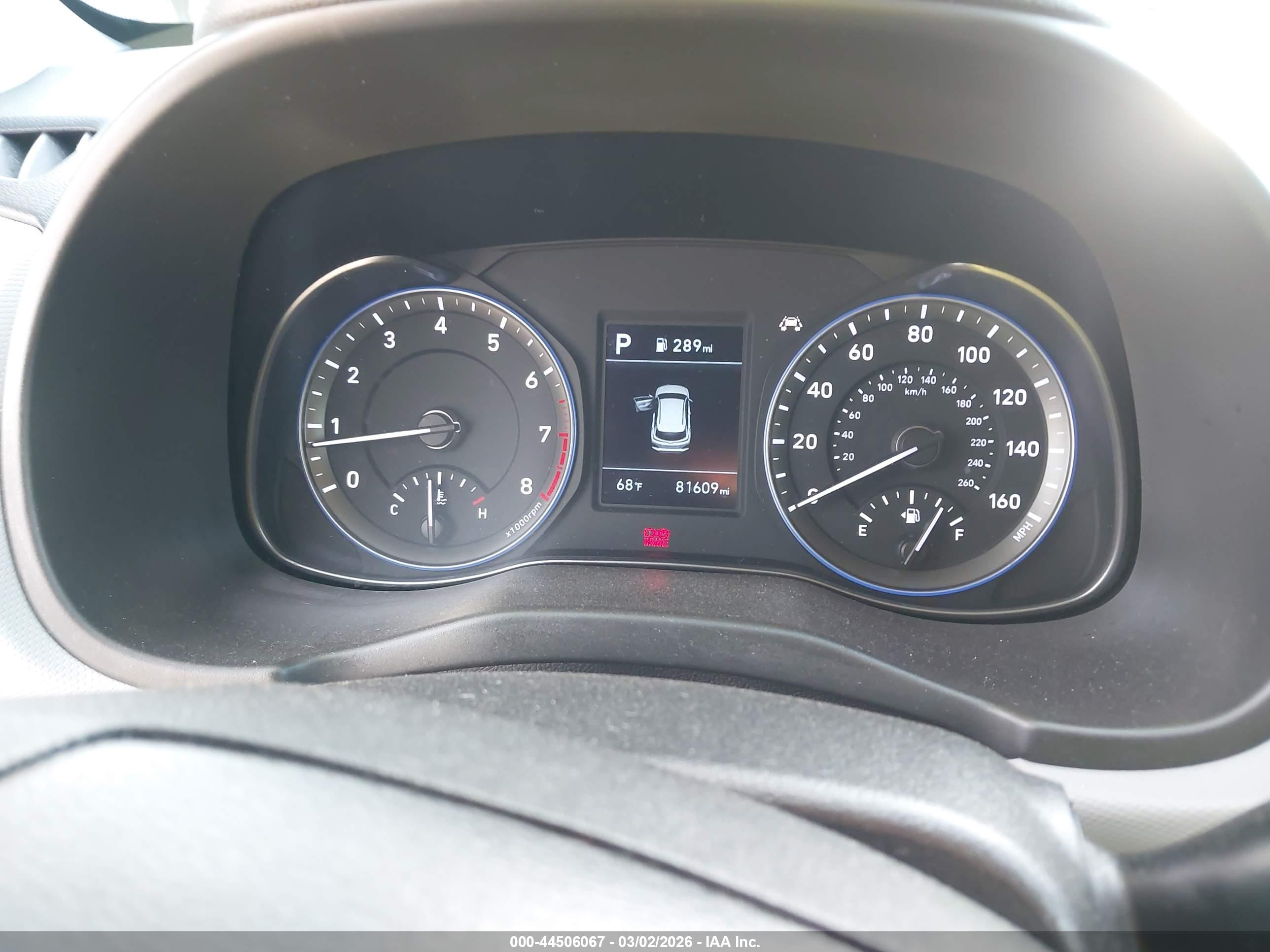 HYUNDAI KONA image 7