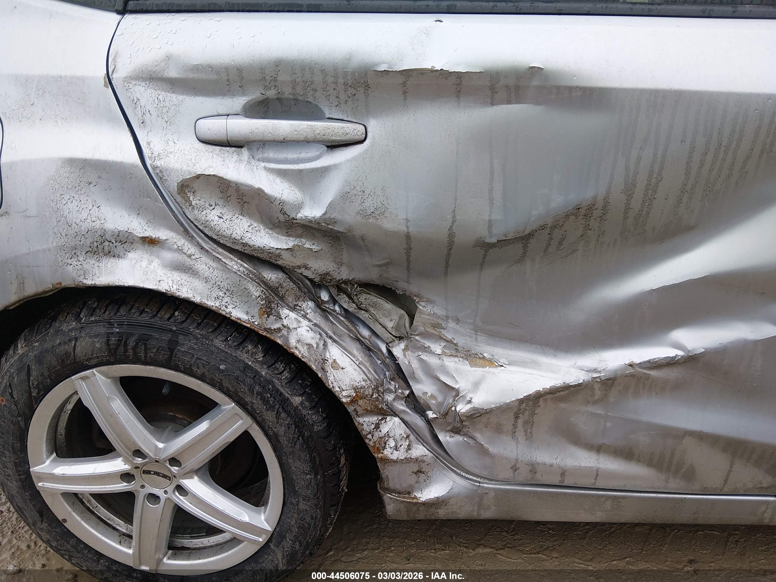 SUBARU IMPREZA image 6