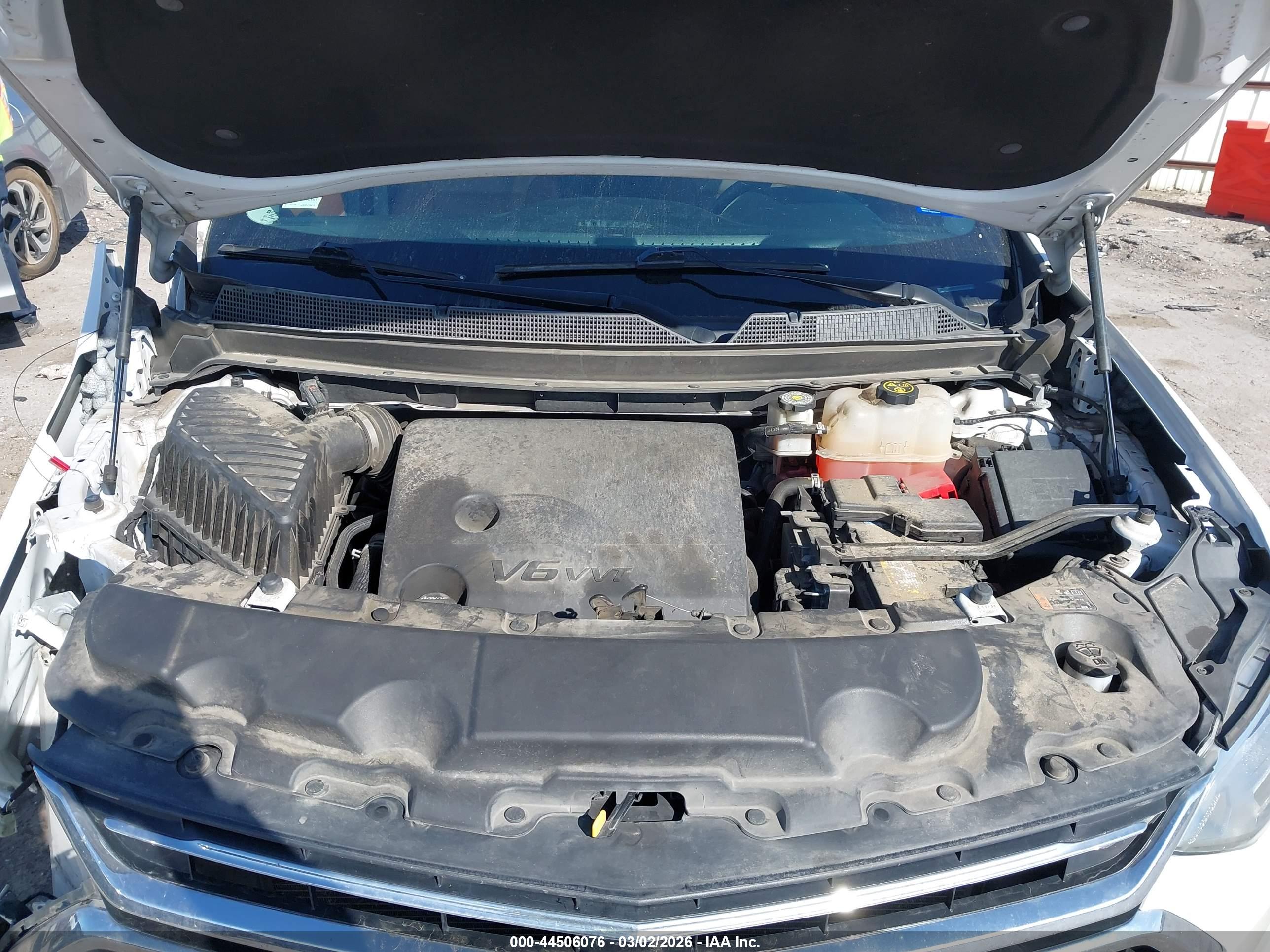 CHEVROLET TRAVERSE image 10