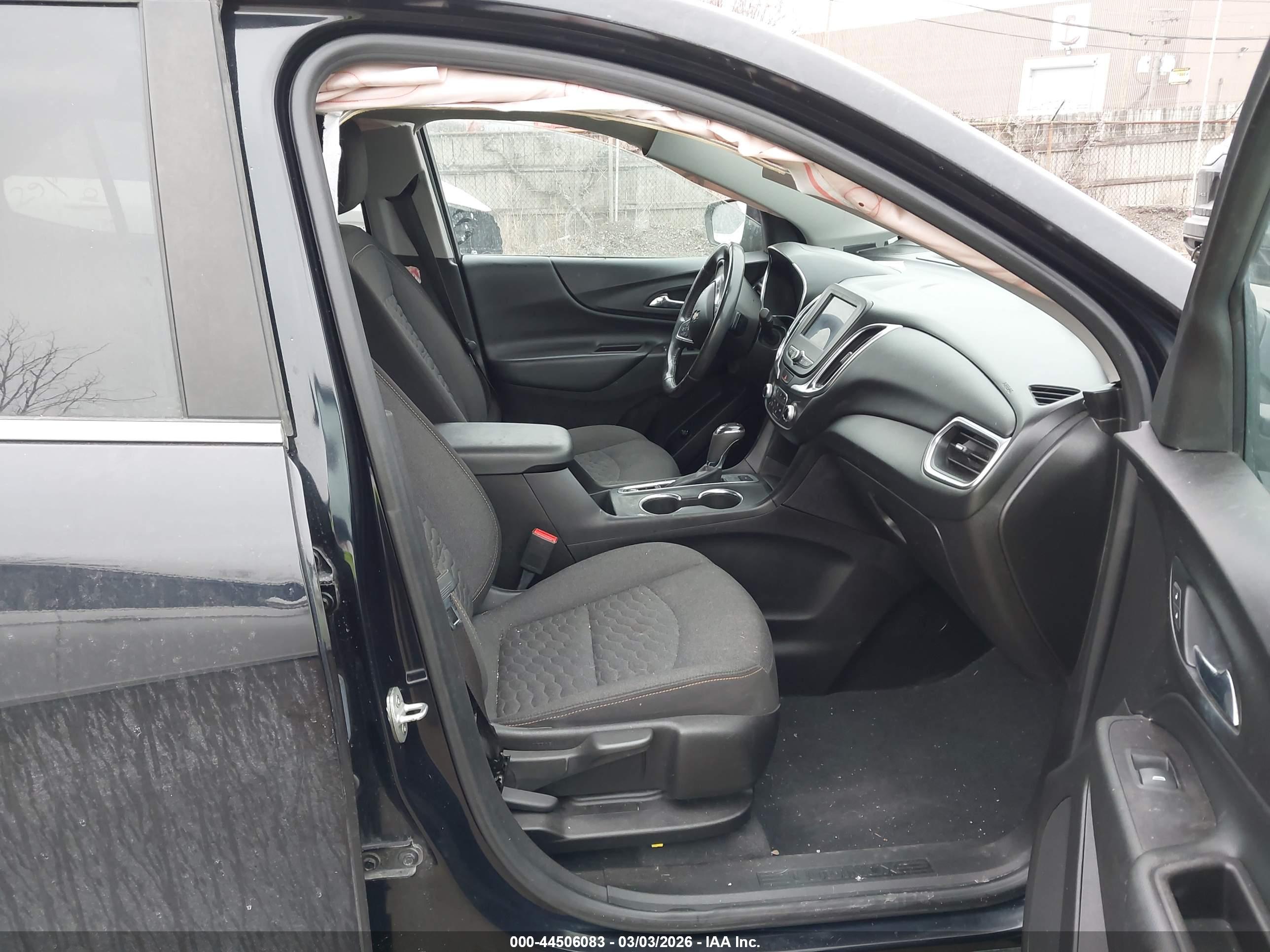 CHEVROLET EQUINOX image 5