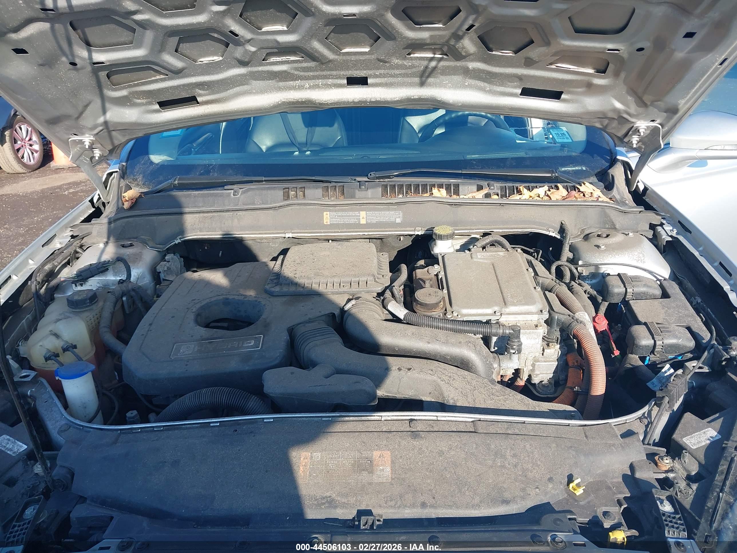 FORD FUSION image 10