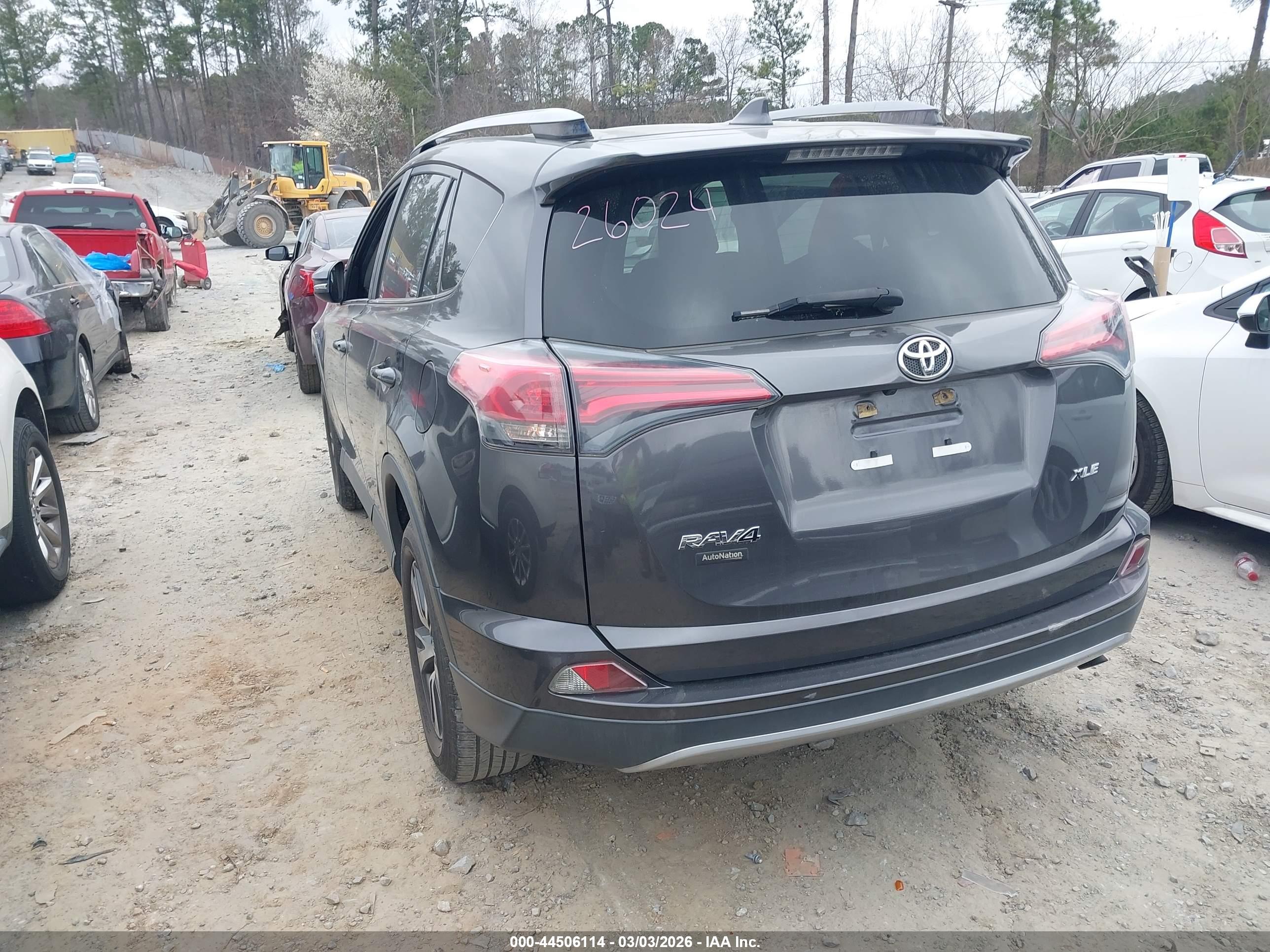 TOYOTA RAV4 image 3