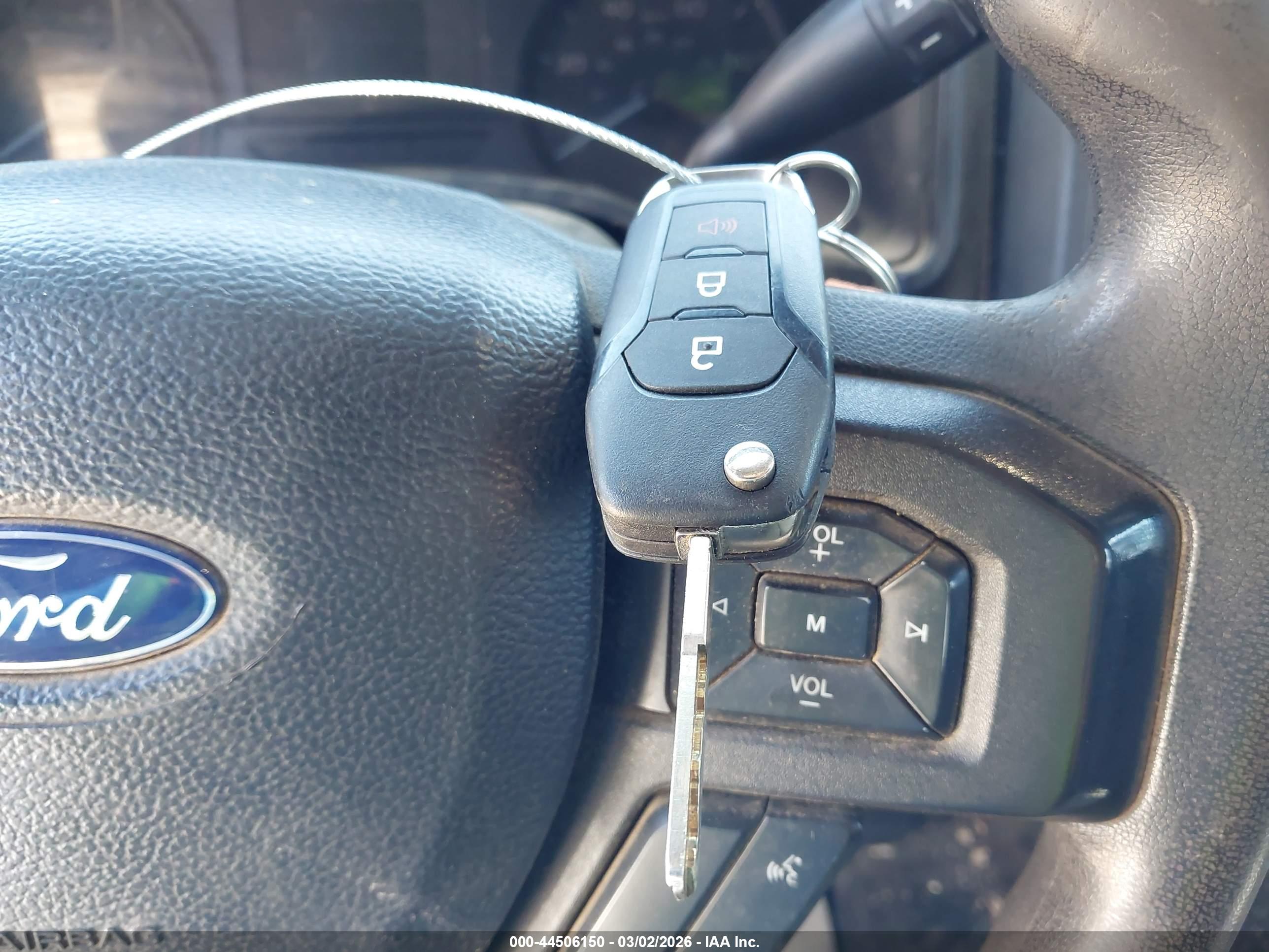 FORD F-250 image 11