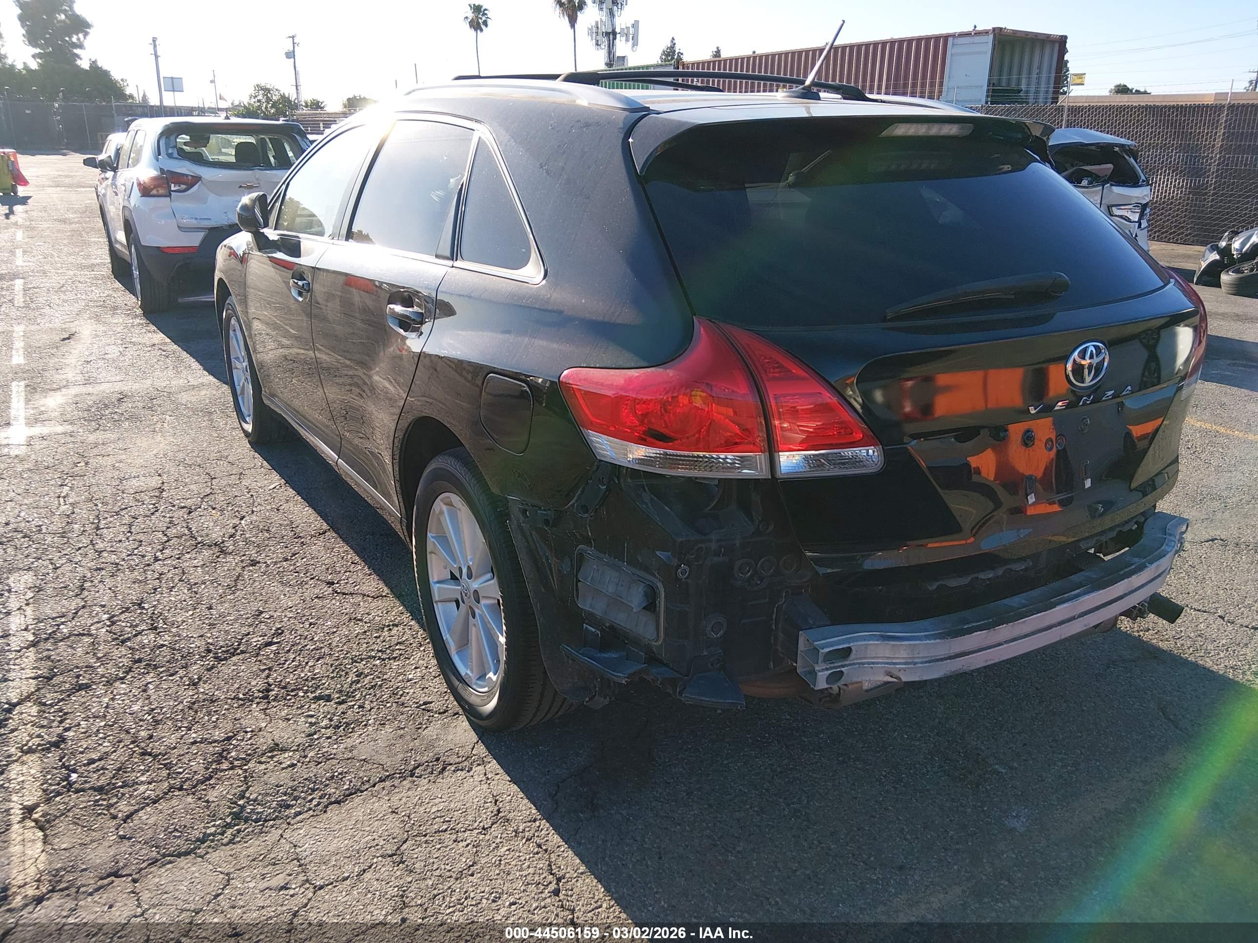 TOYOTA VENZA image 3