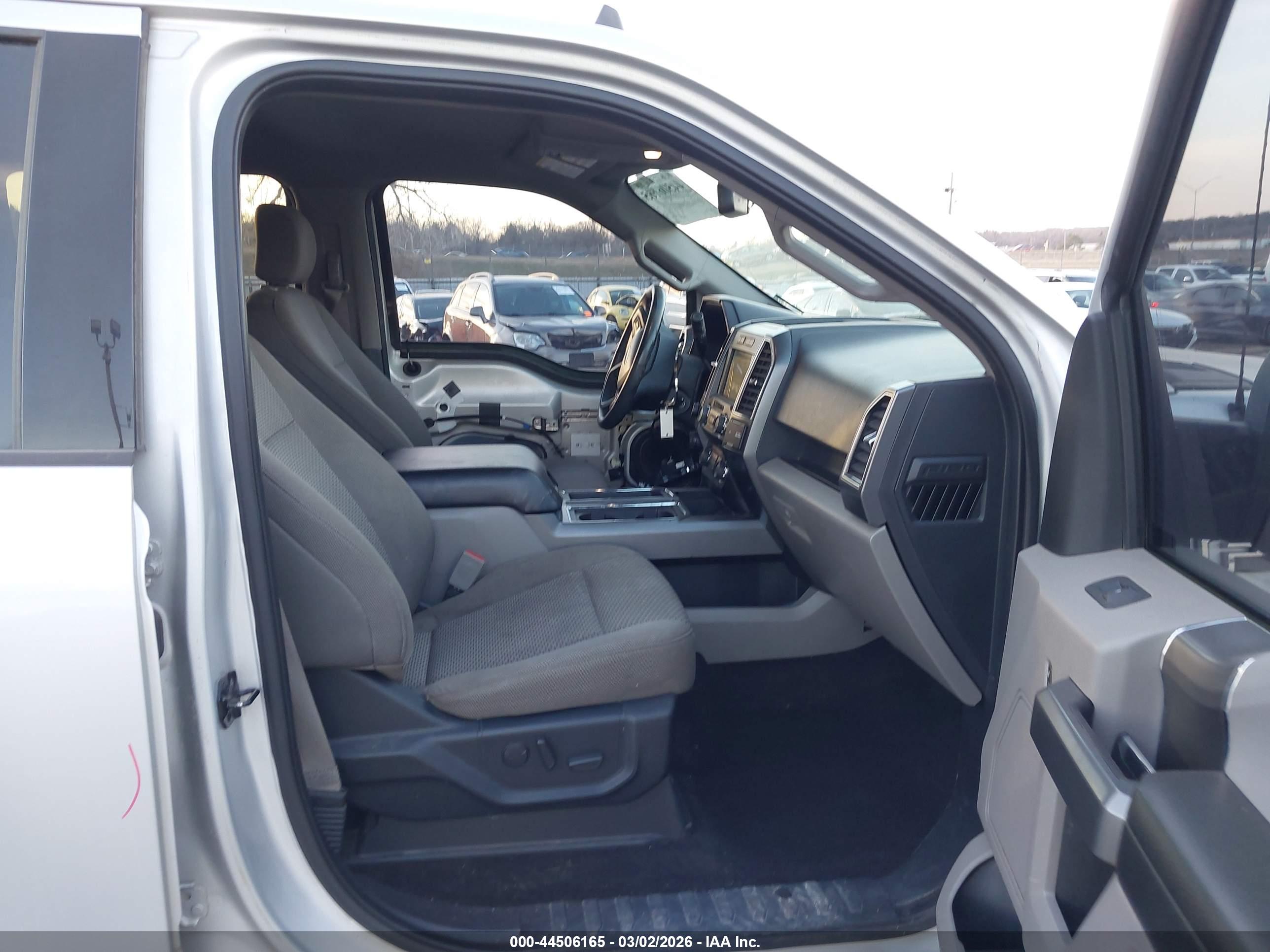 FORD F-150 image 5