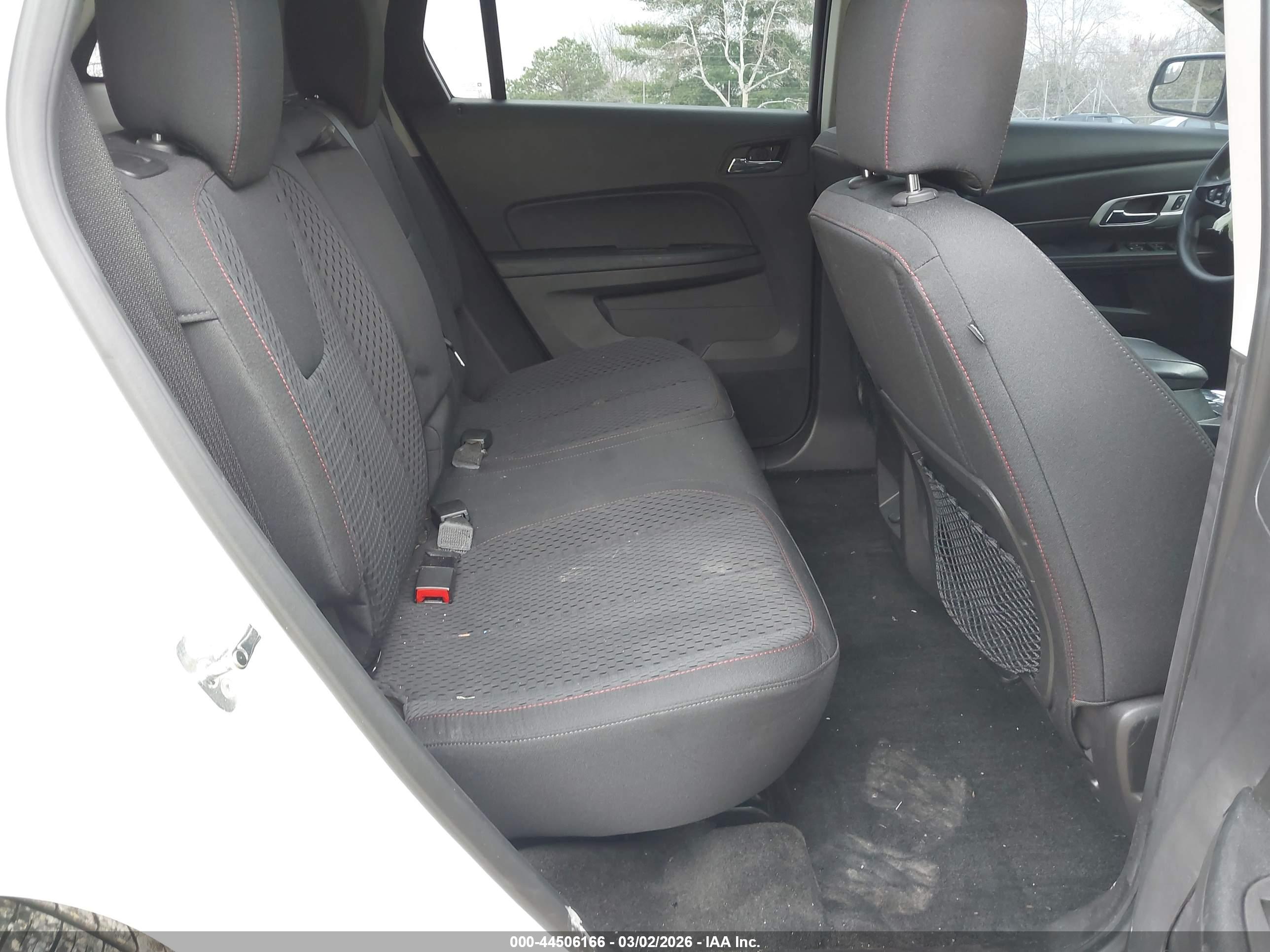 GMC TERRAIN image 8