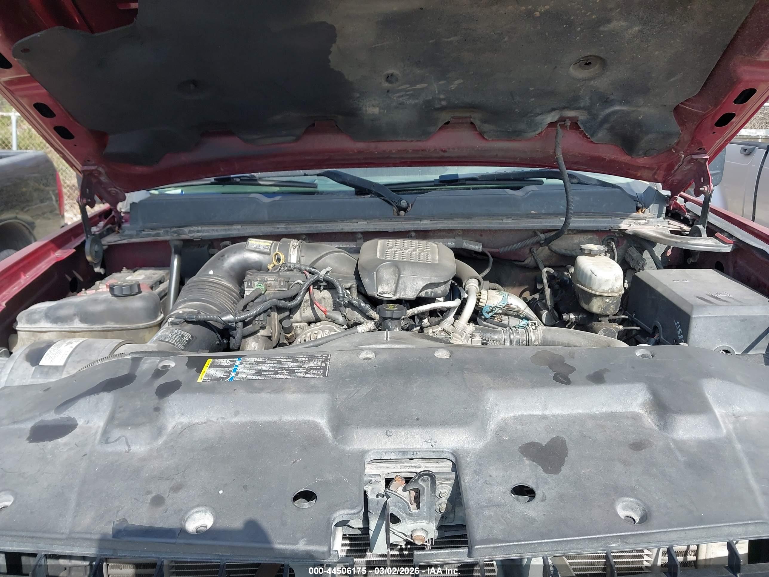 CHEVROLET SILVERADO image 10