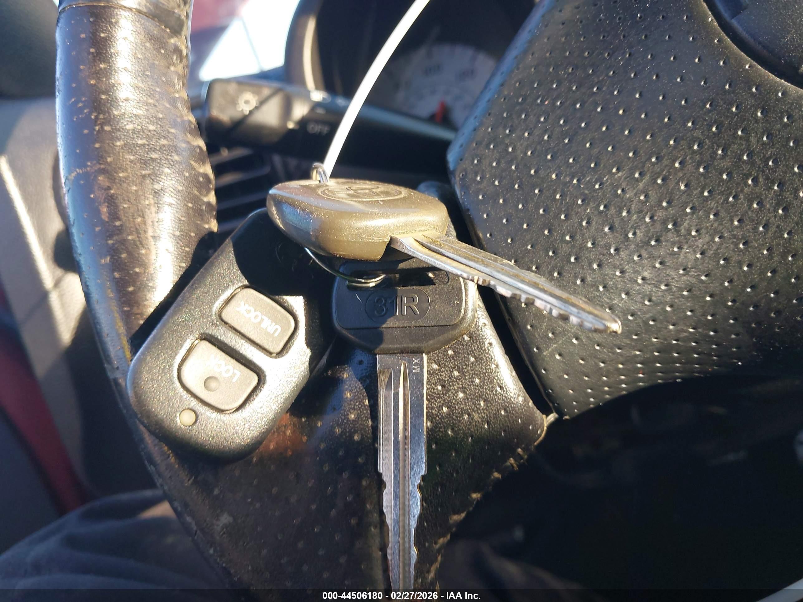TOYOTA MR2 image 11