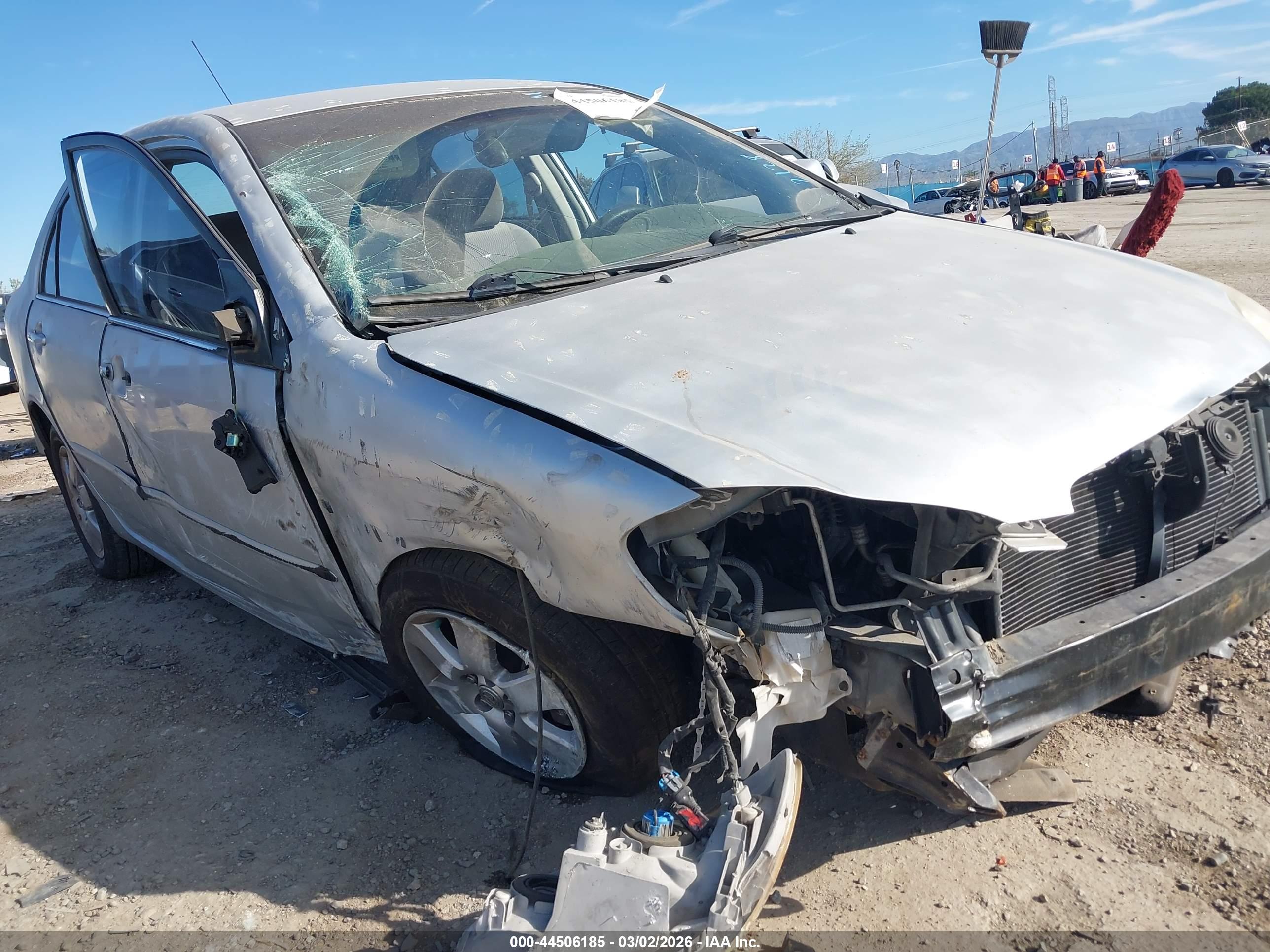 TOYOTA COROLLA image 6