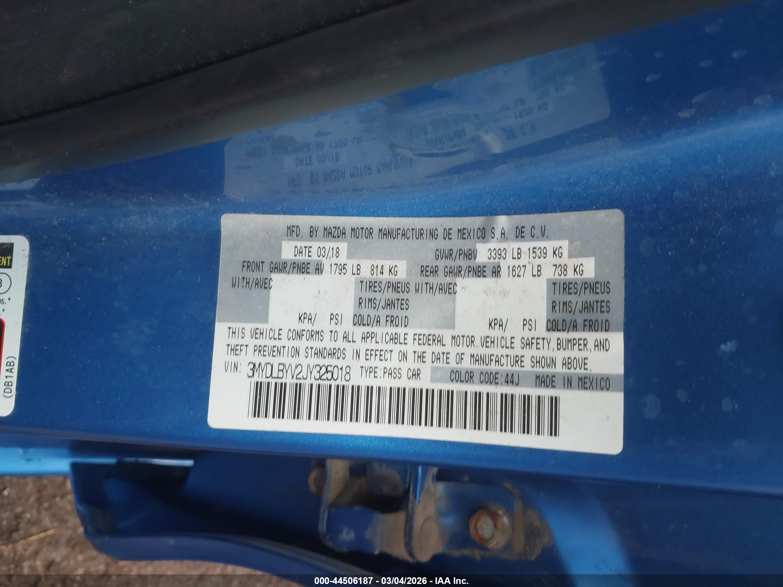 TOYOTA YARIS image 9