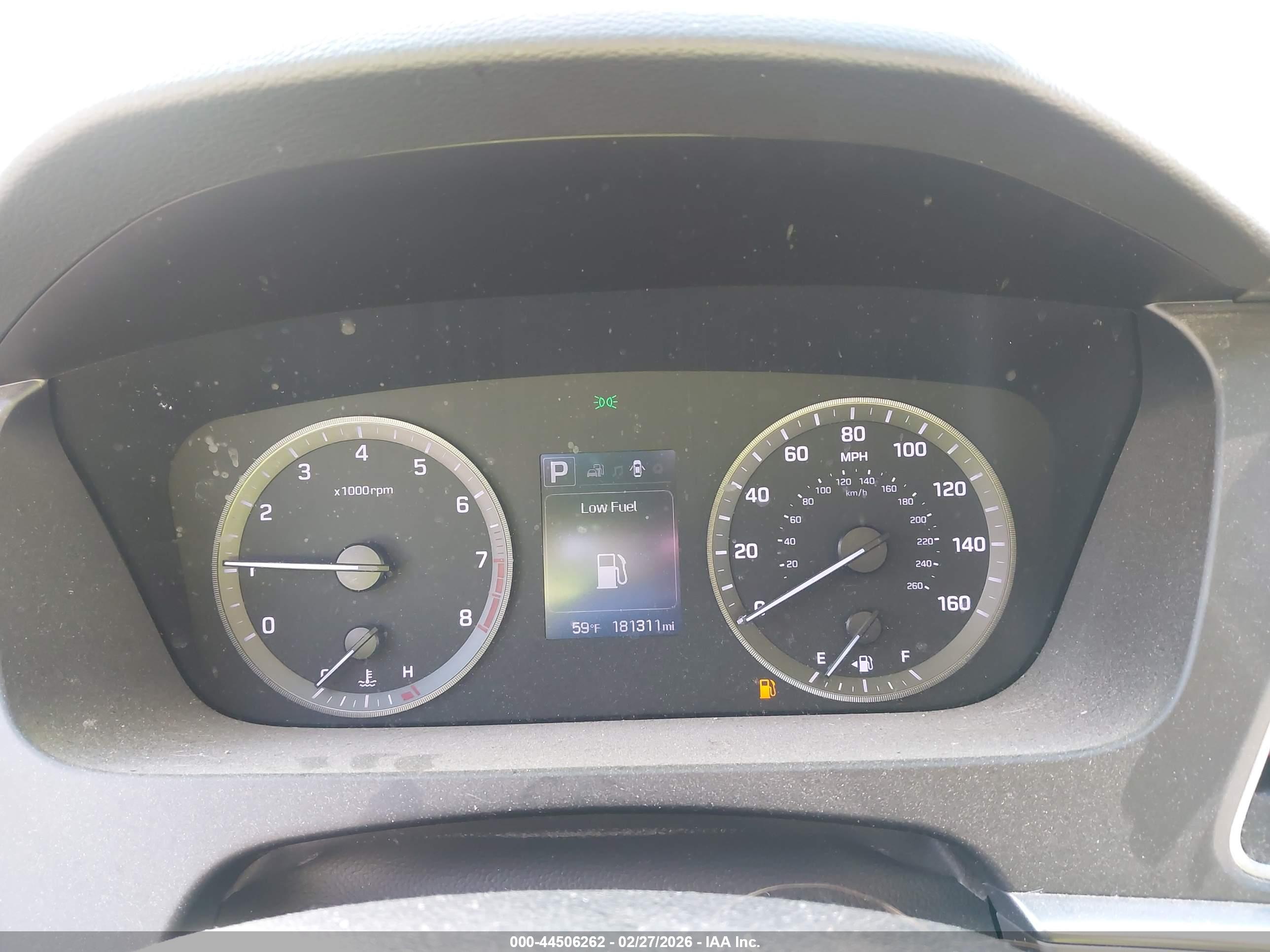 HYUNDAI SONATA image 7