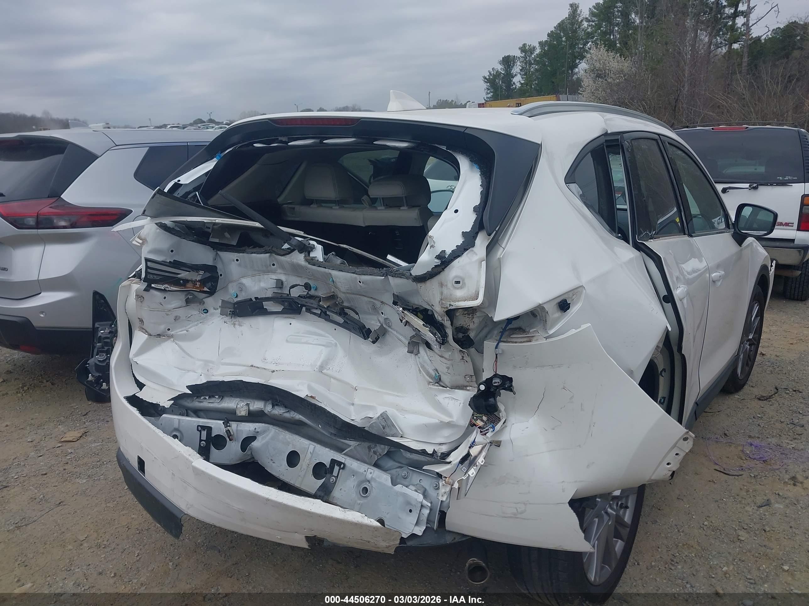 MAZDA CX-5 image 4