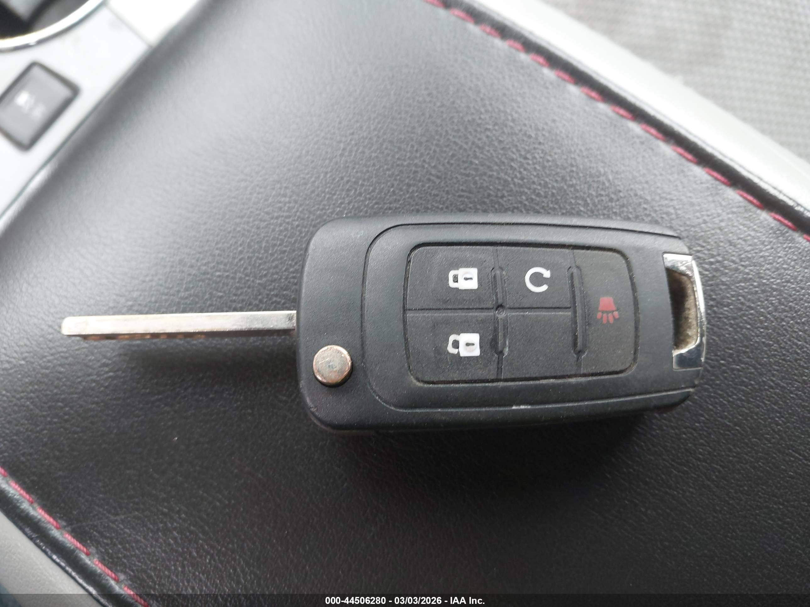 CHEVROLET EQUINOX image 11