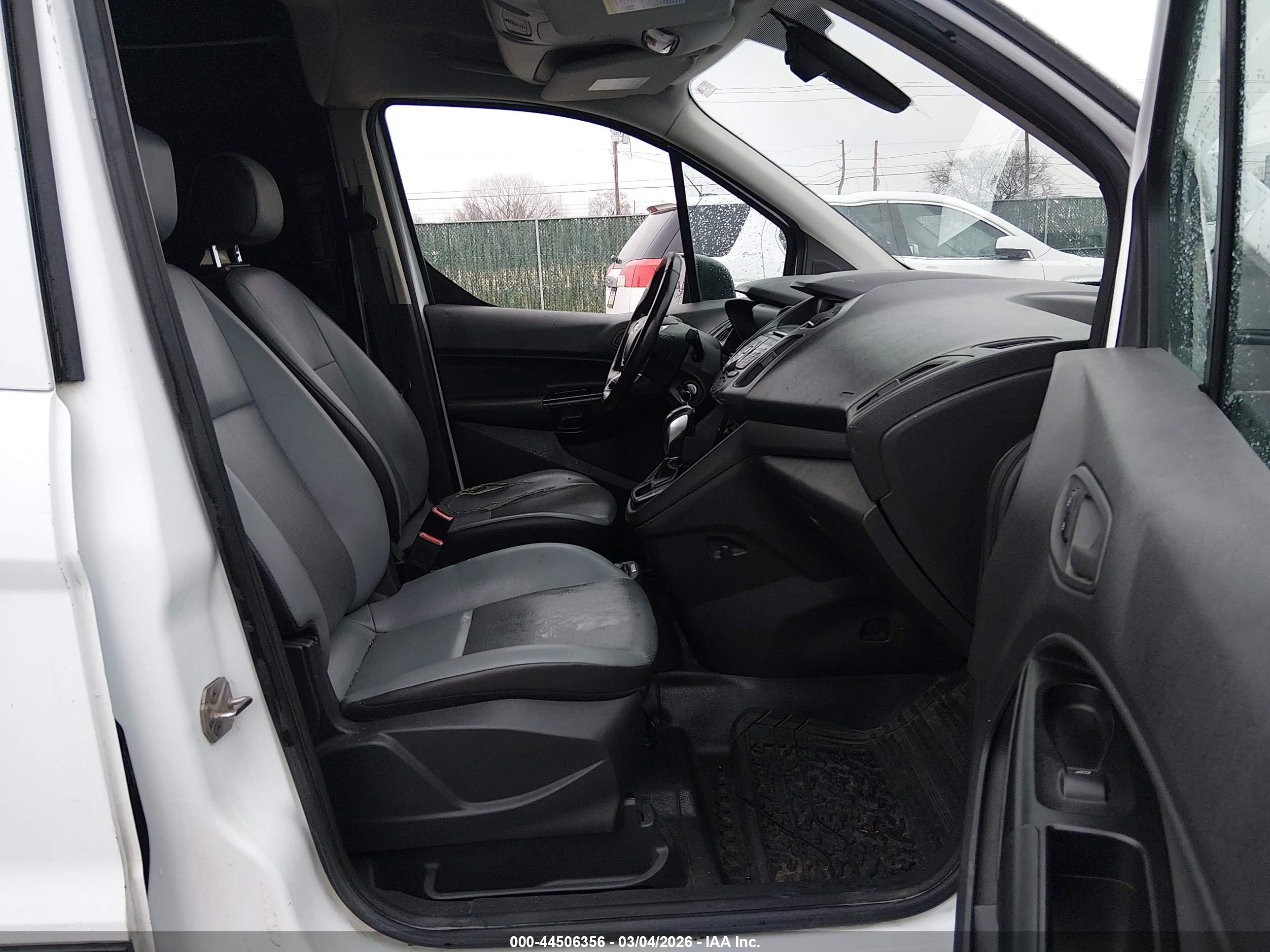FORD TRANSIT image 5