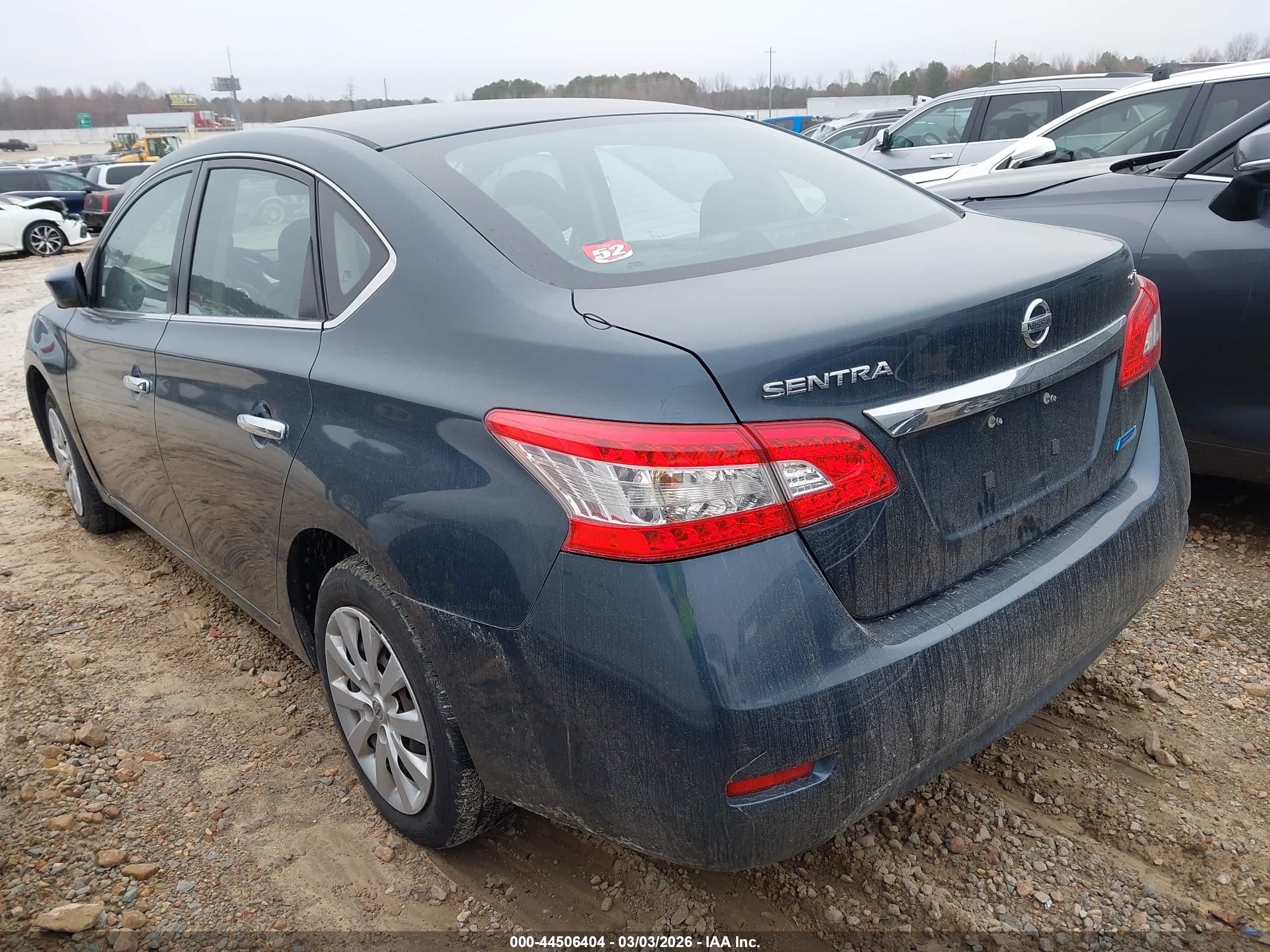 NISSAN SENTRA image 3