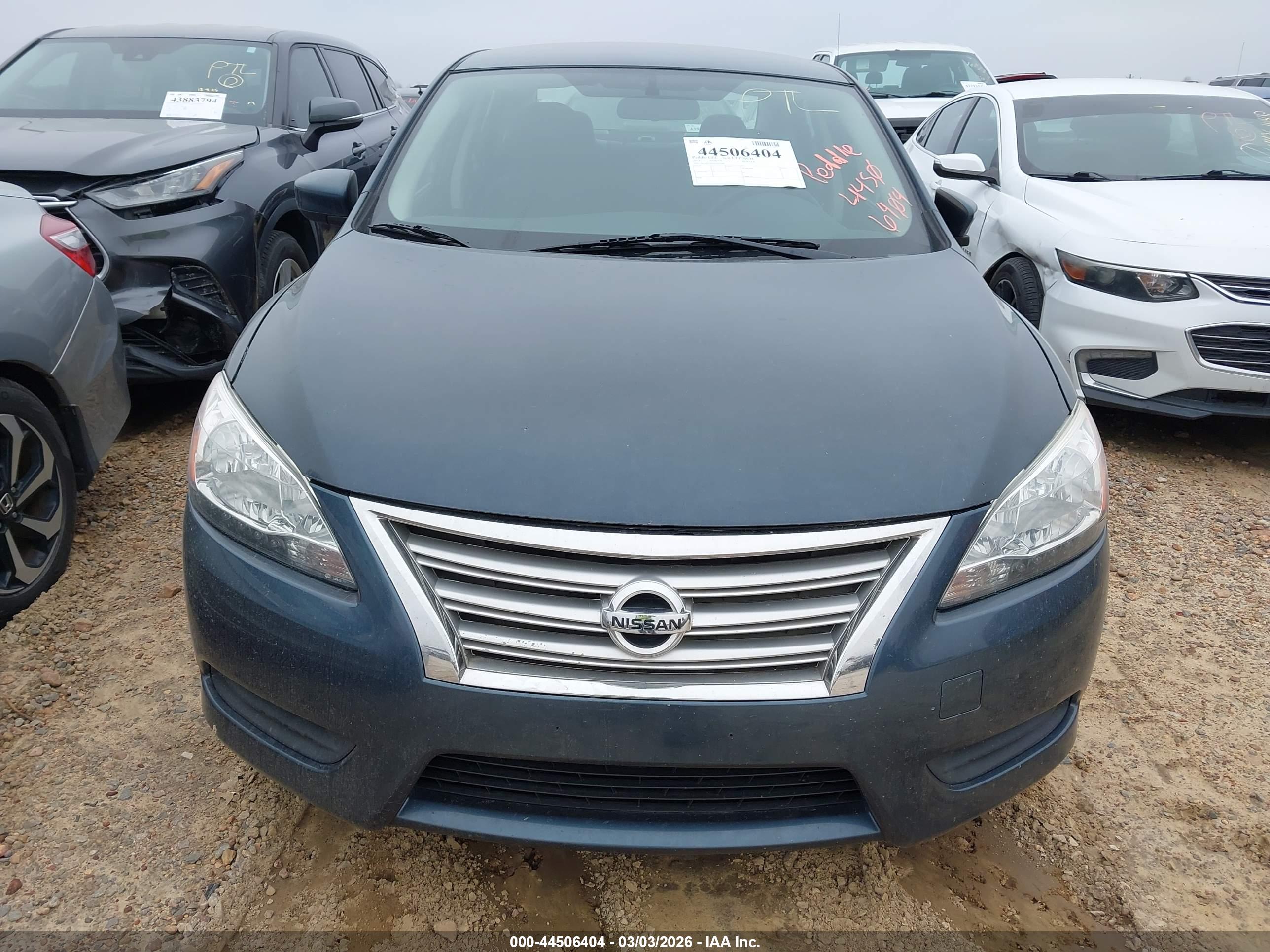 NISSAN SENTRA image 6