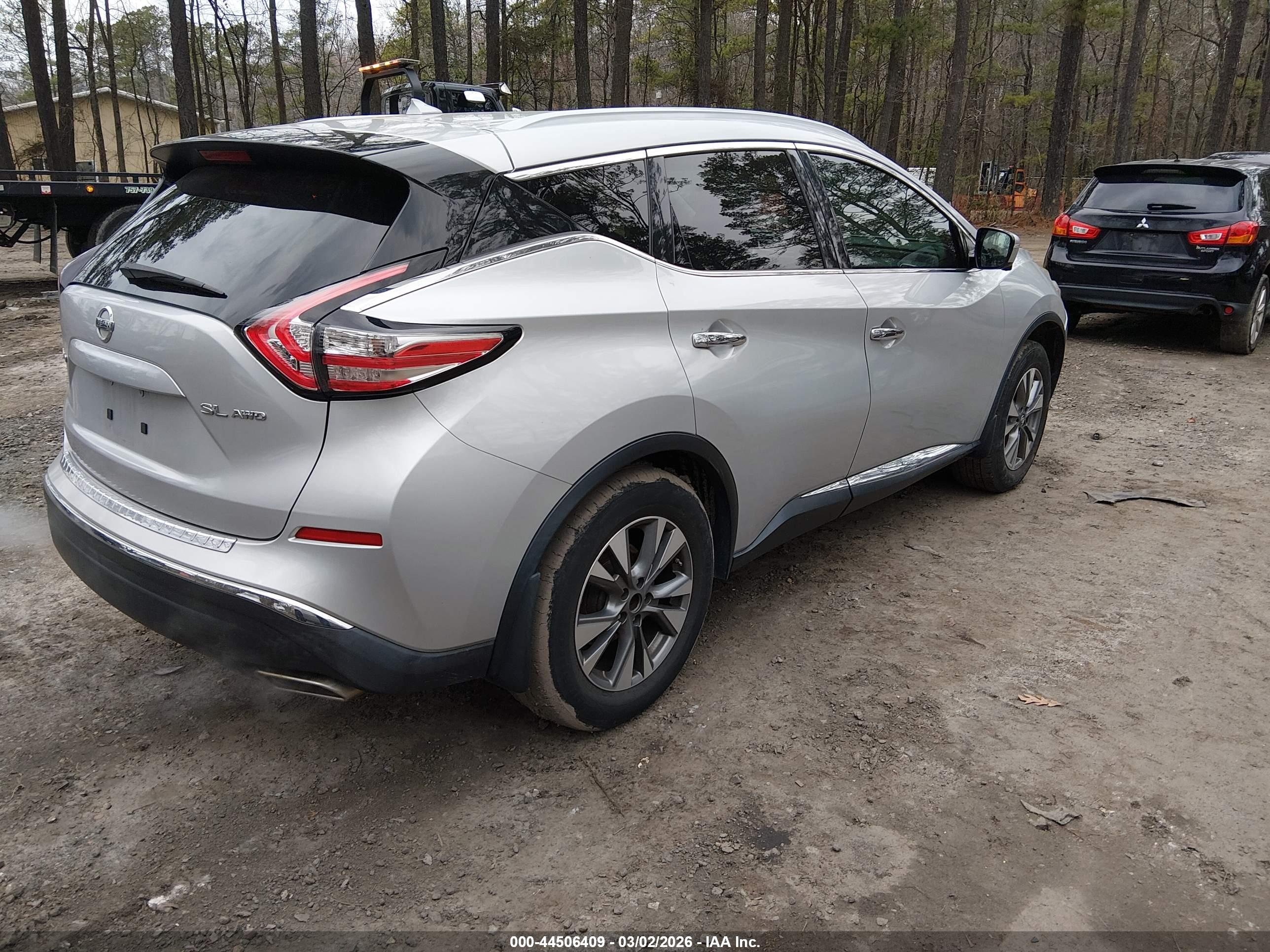 NISSAN MURANO image 4