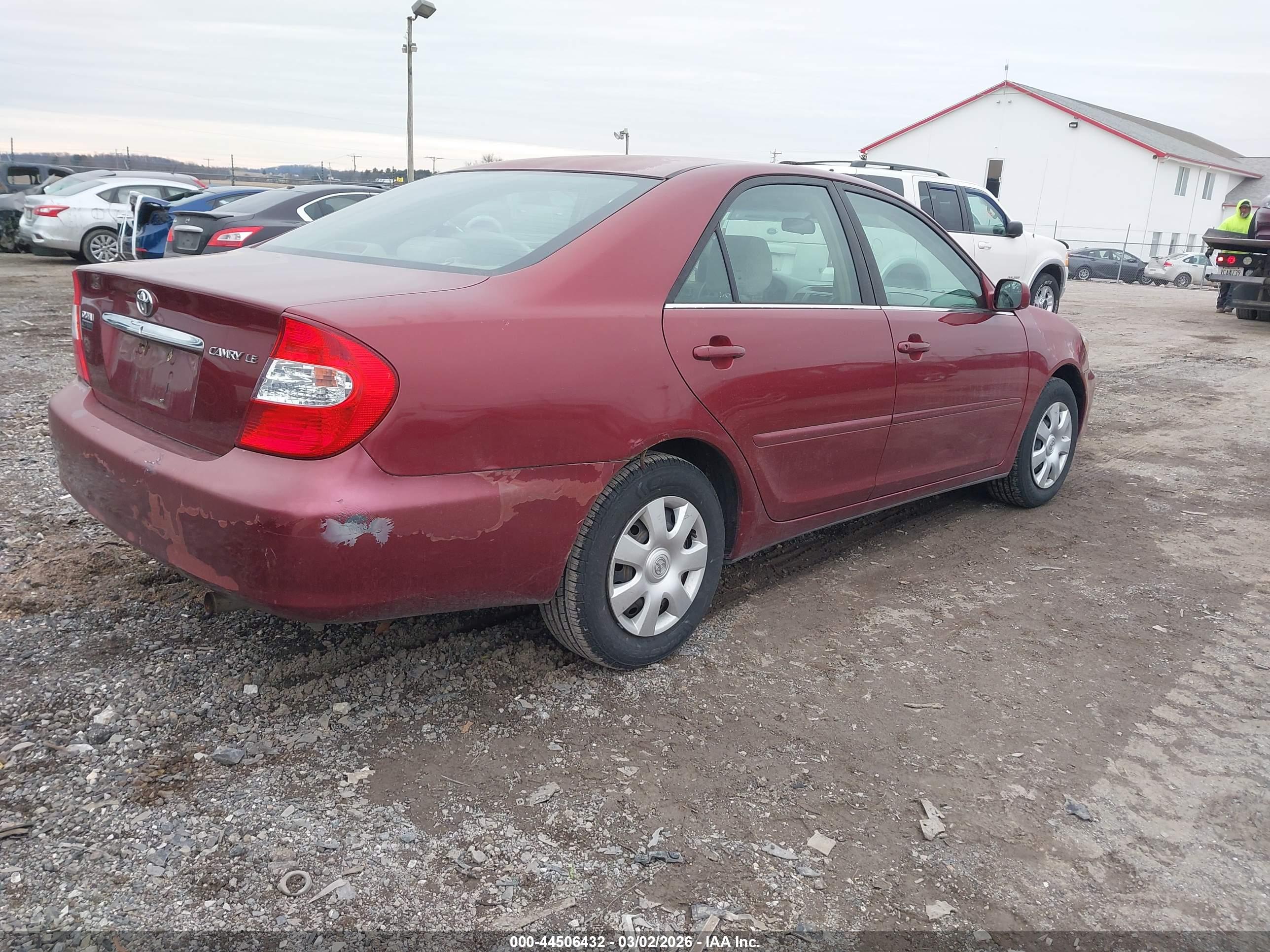 TOYOTA CAMRY image 4