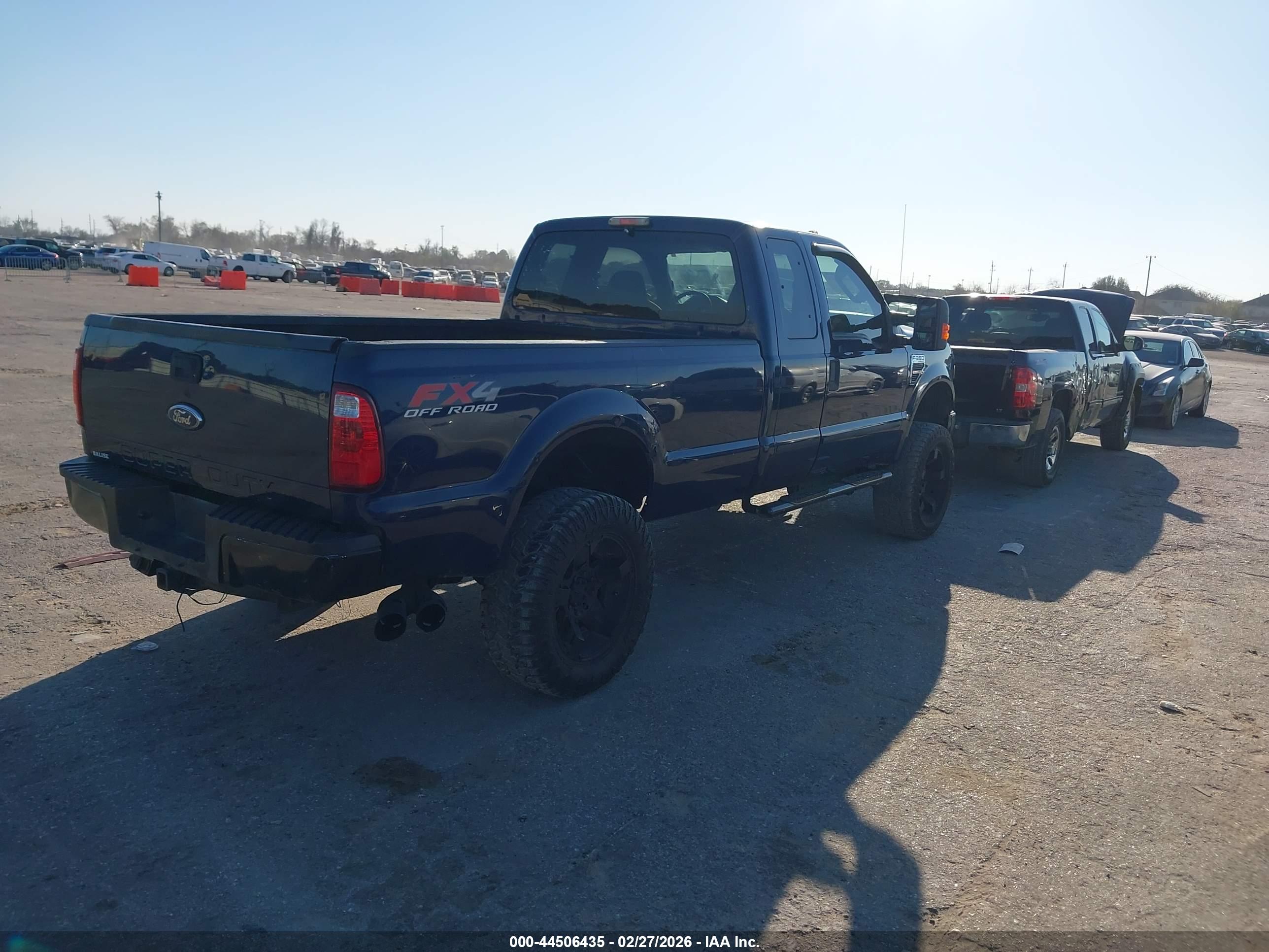 FORD F-350 image 4