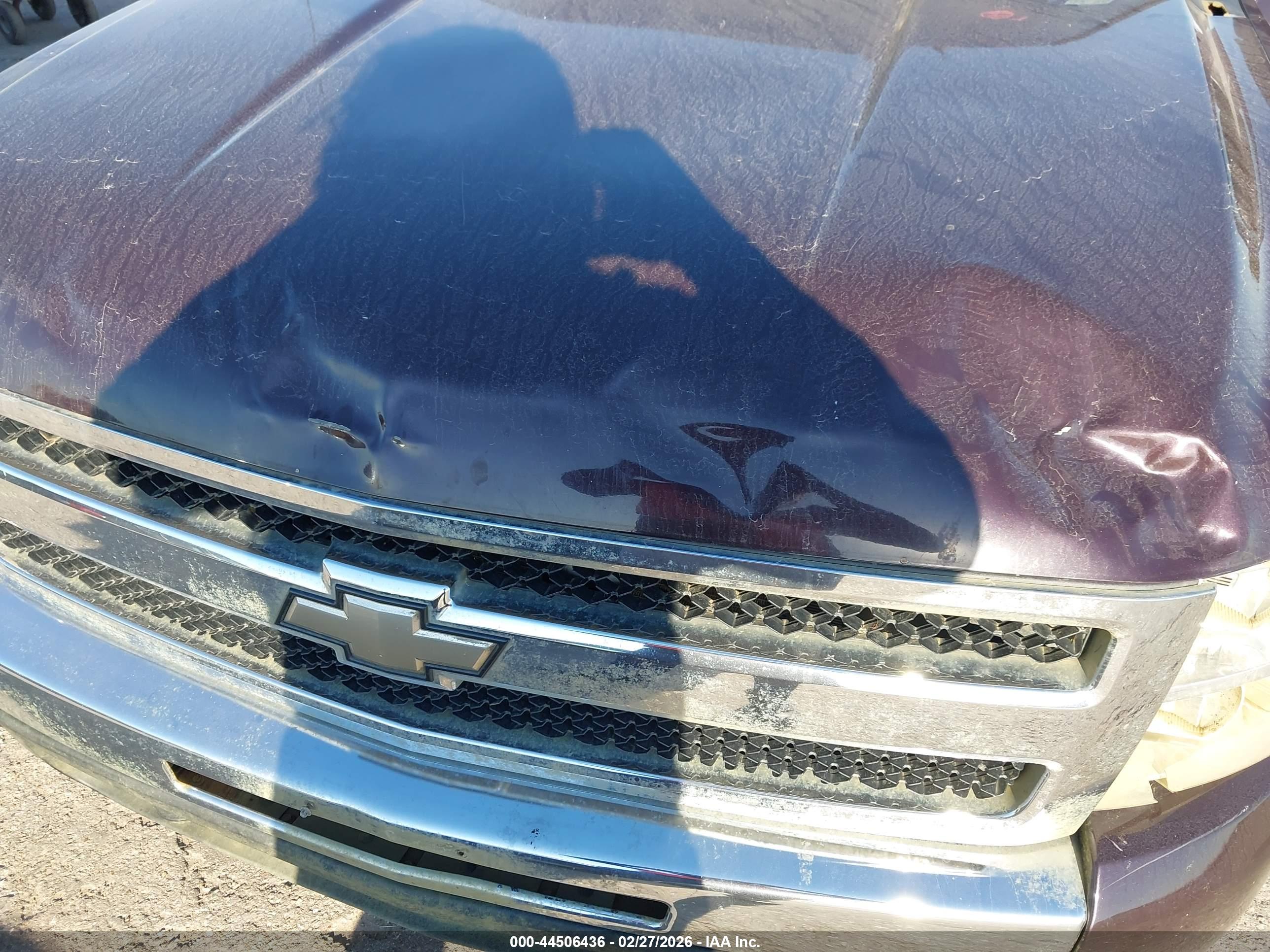 CHEVROLET SILVERADO image 6