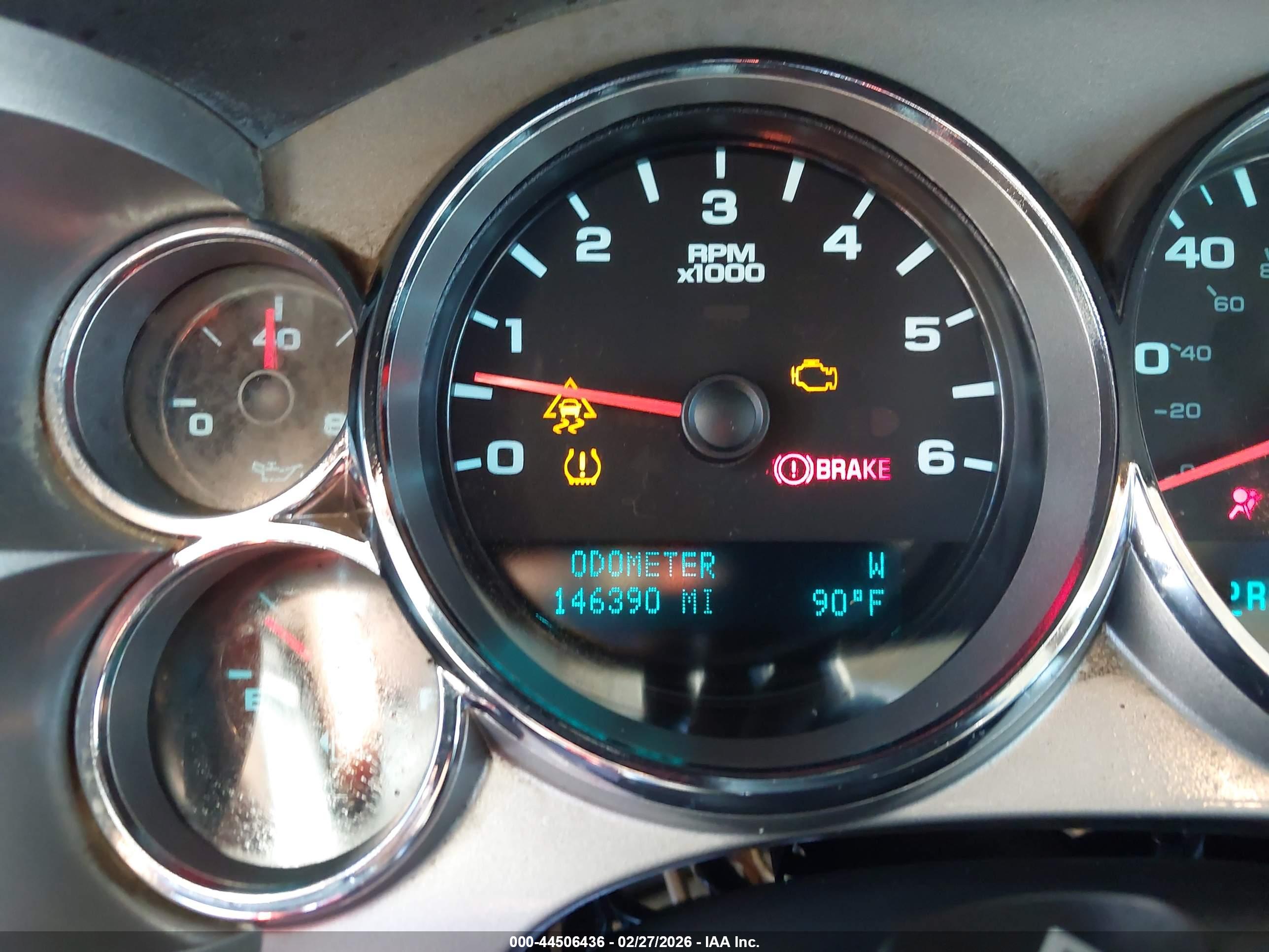 CHEVROLET SILVERADO image 7