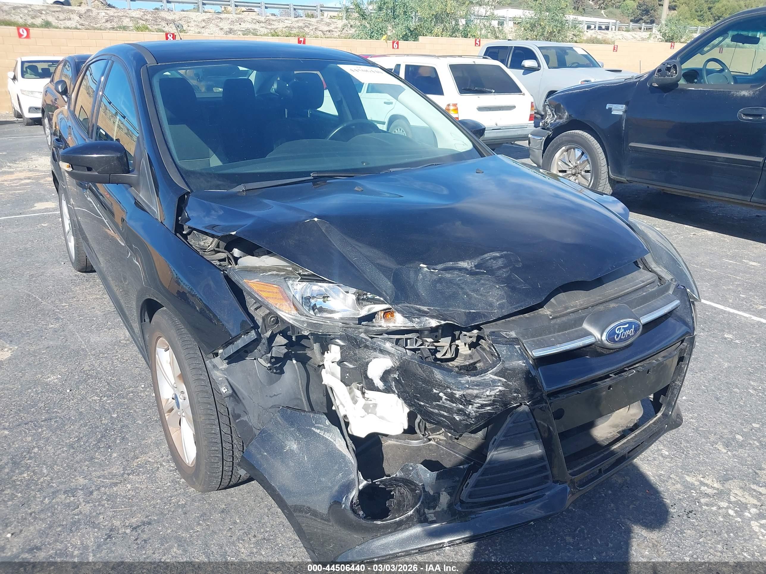 FORD FOCUS image 6