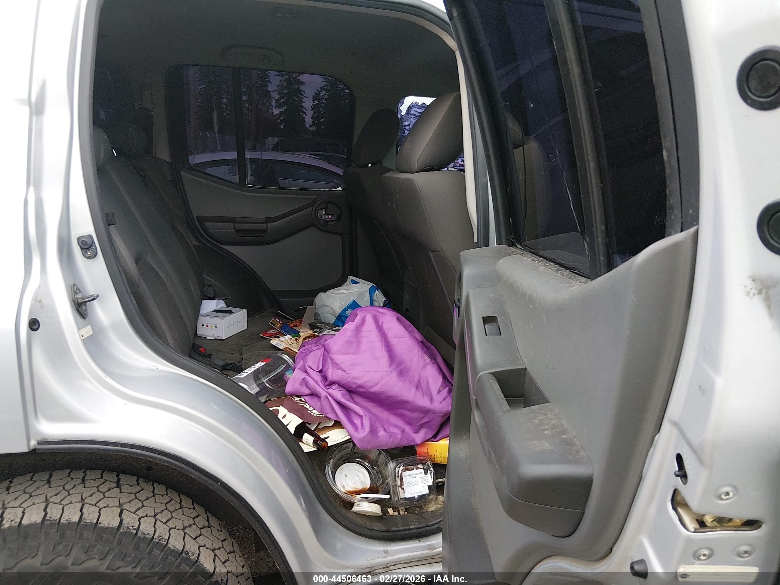 NISSAN XTERRA image 8