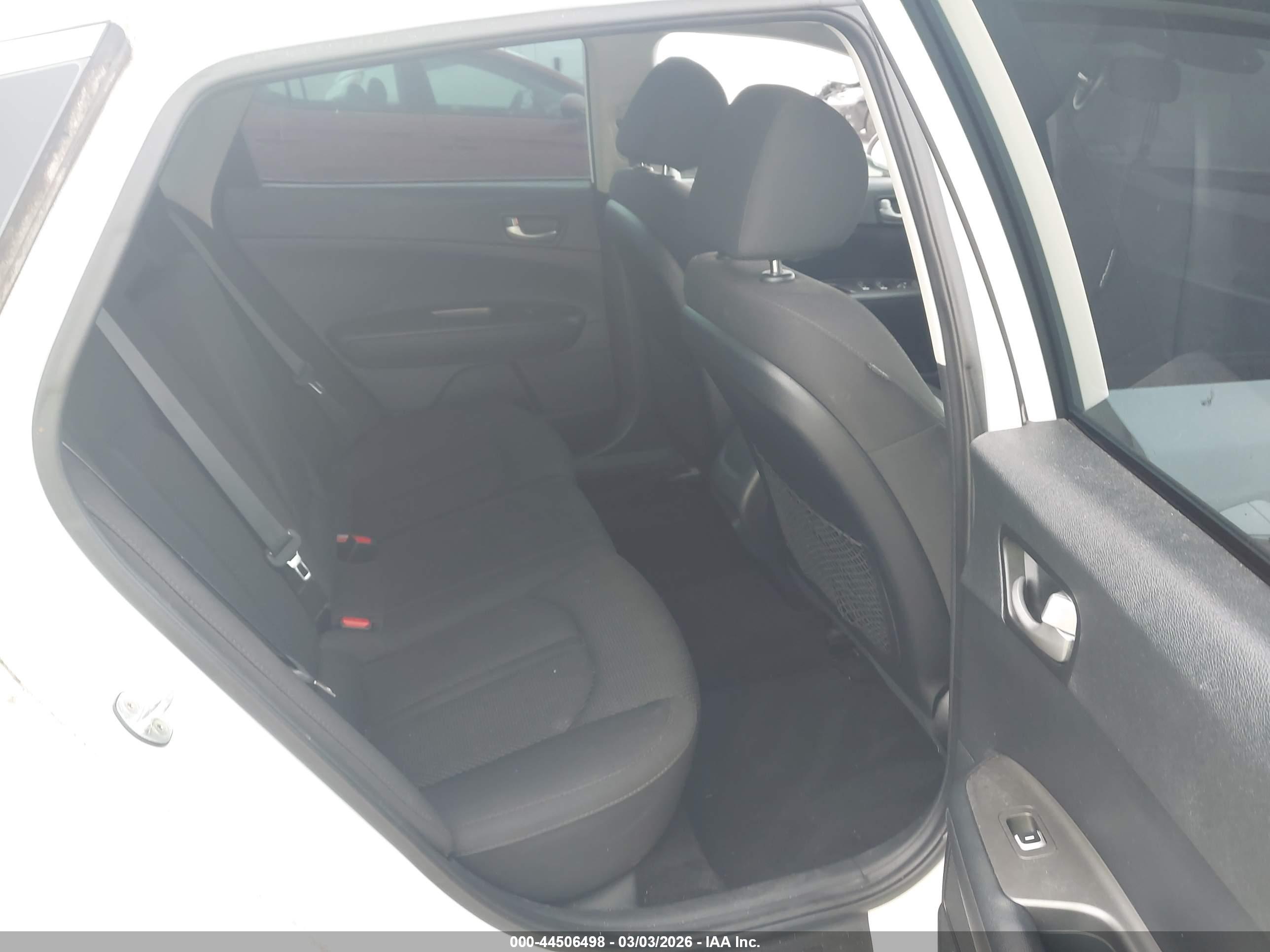KIA OPTIMA image 8