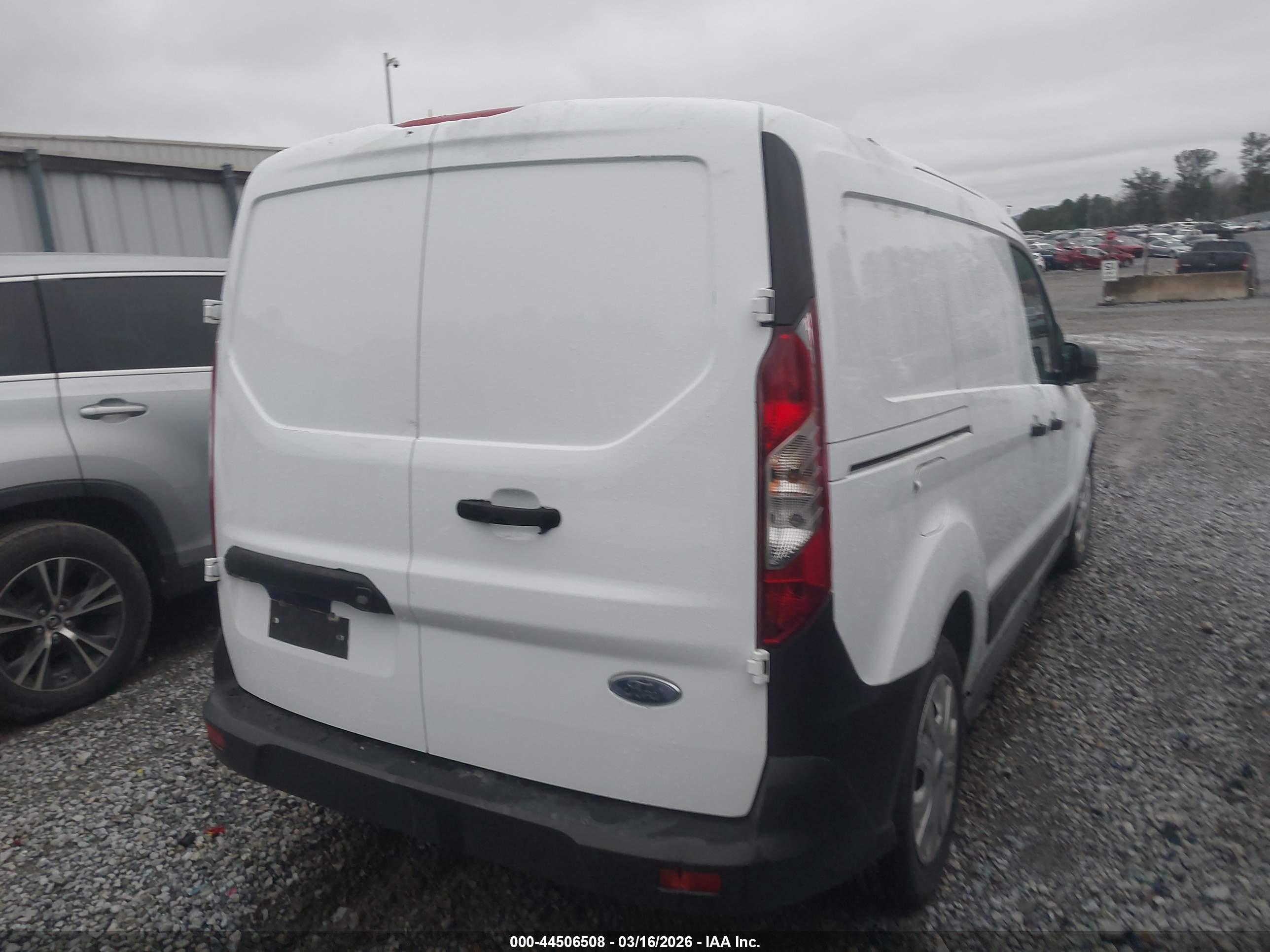 FORD TRANSIT image 4