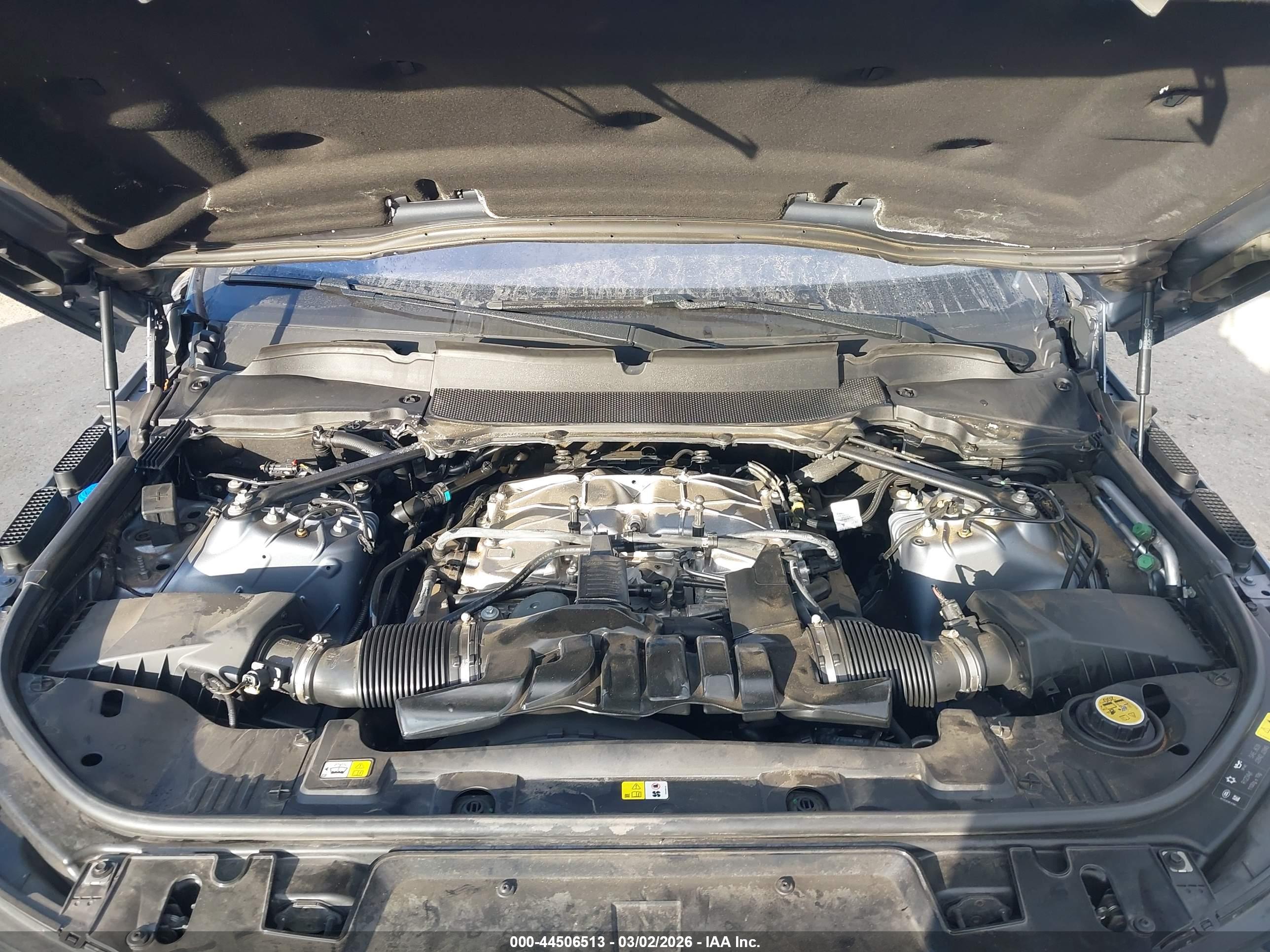 LAND ROVER image 10