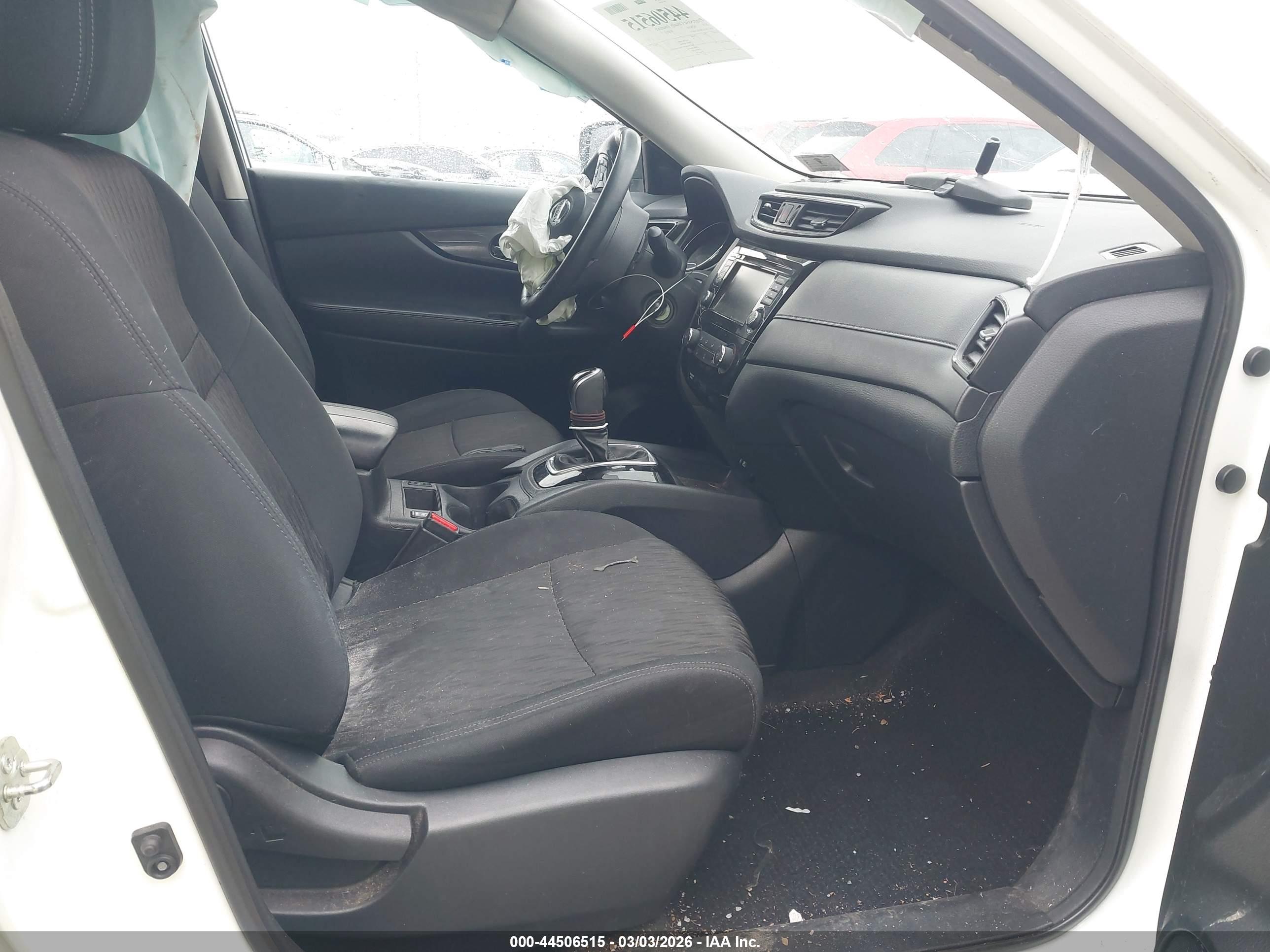 NISSAN ROGUE image 5