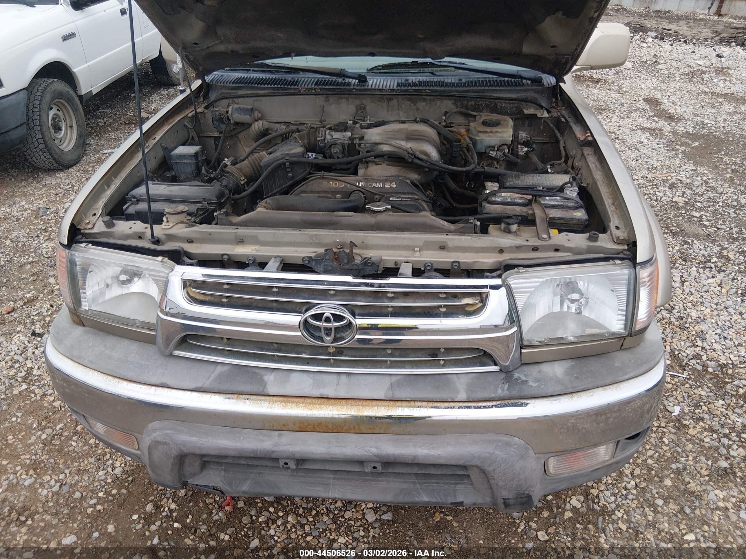 TOYOTA 4RUNNER image 10
