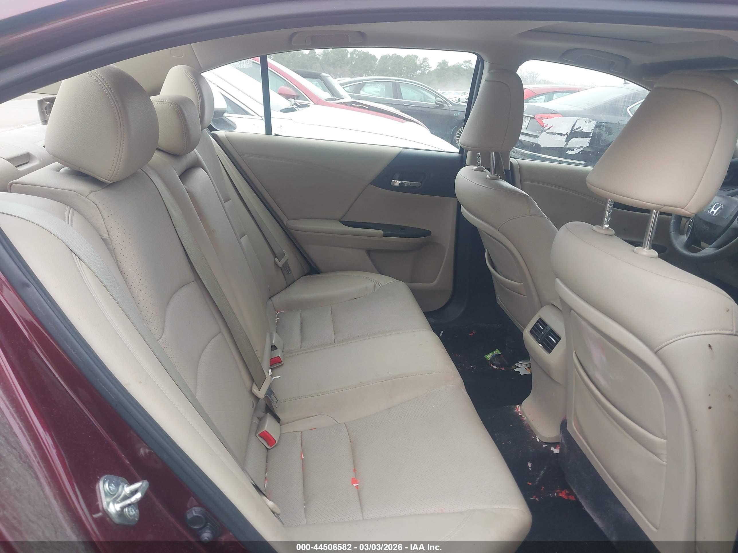 HONDA ACCORD image 8