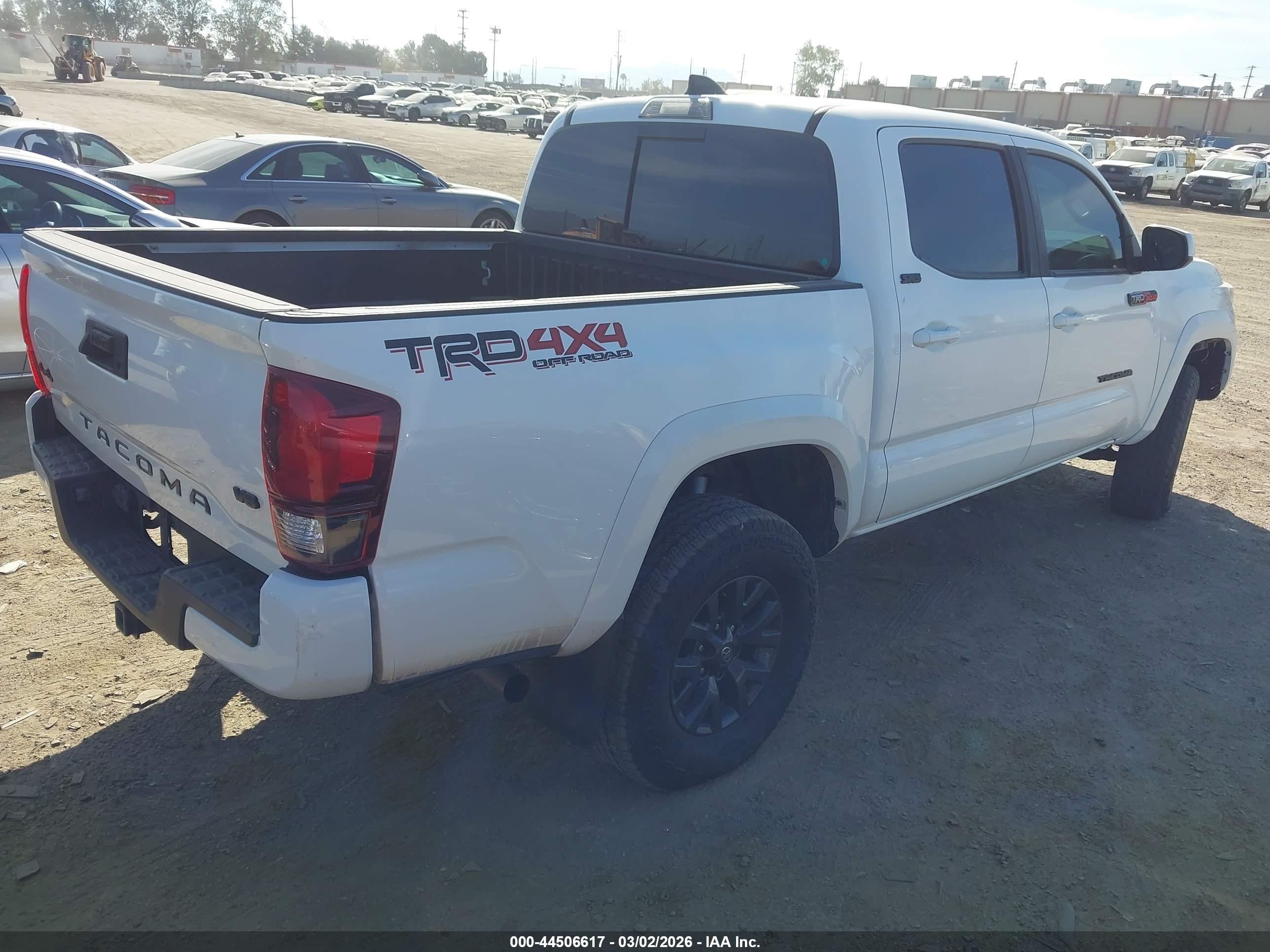 TOYOTA TACOMA image 4