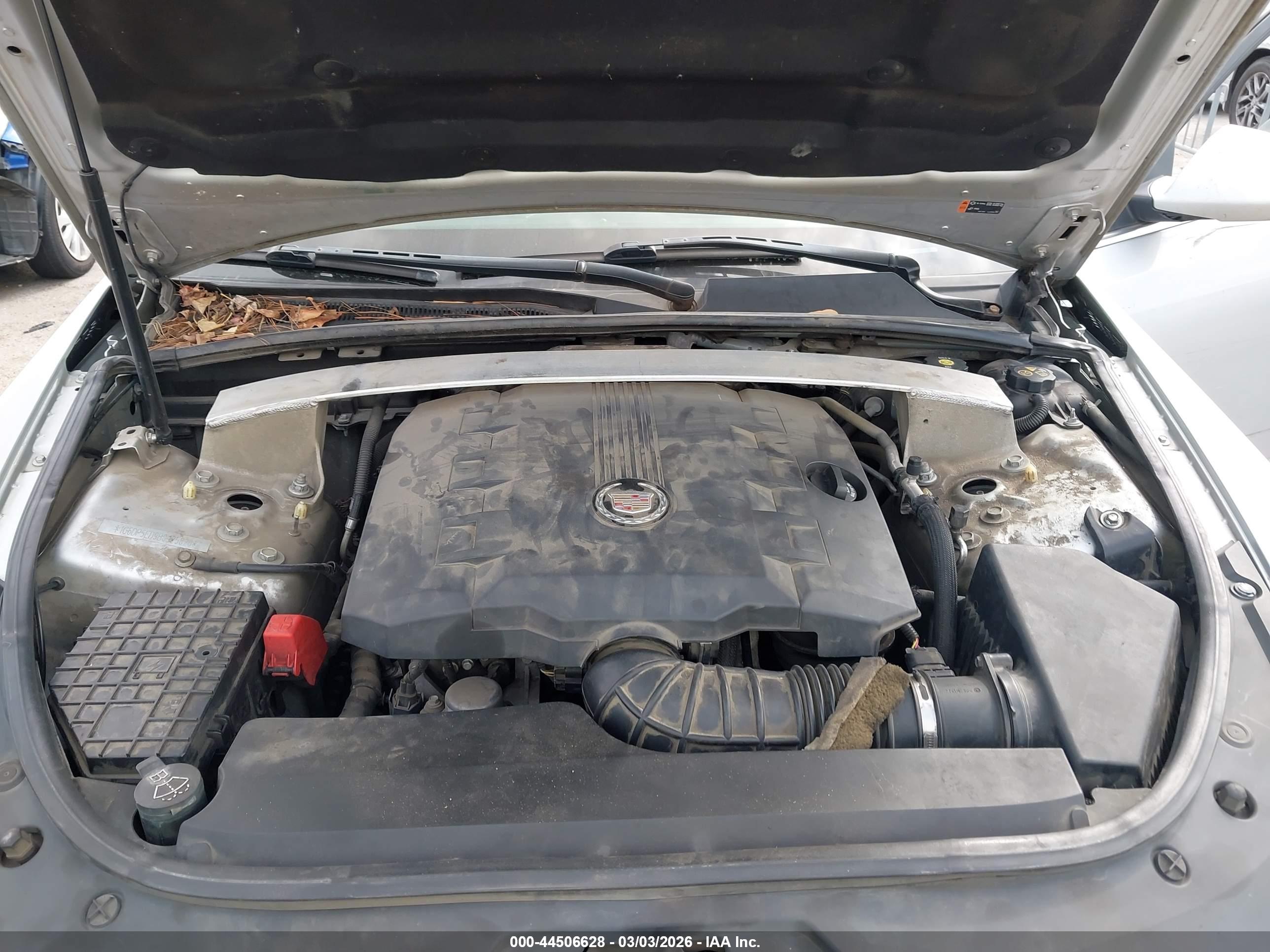 CADILLAC CTS image 10