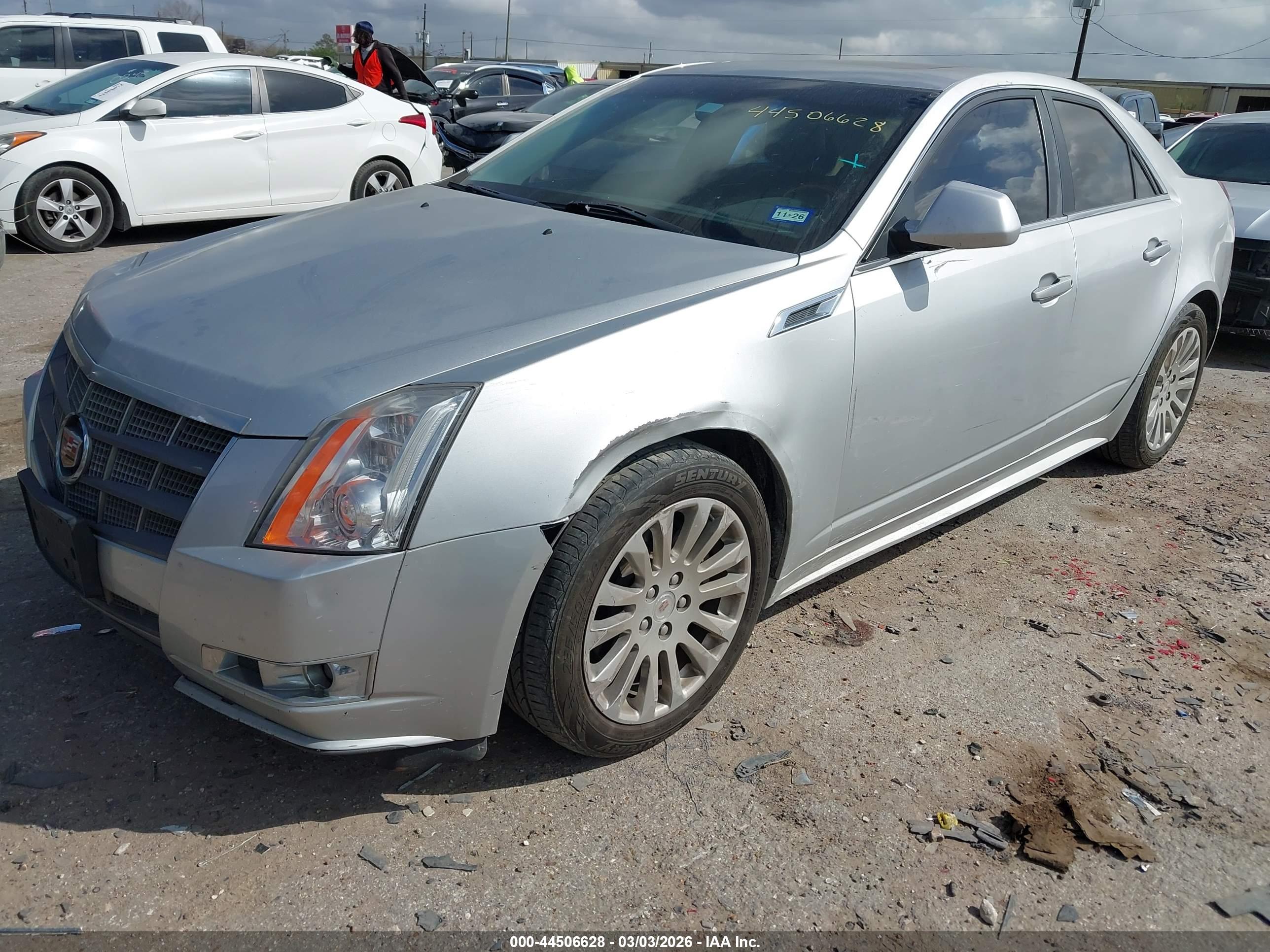 CADILLAC CTS image 6