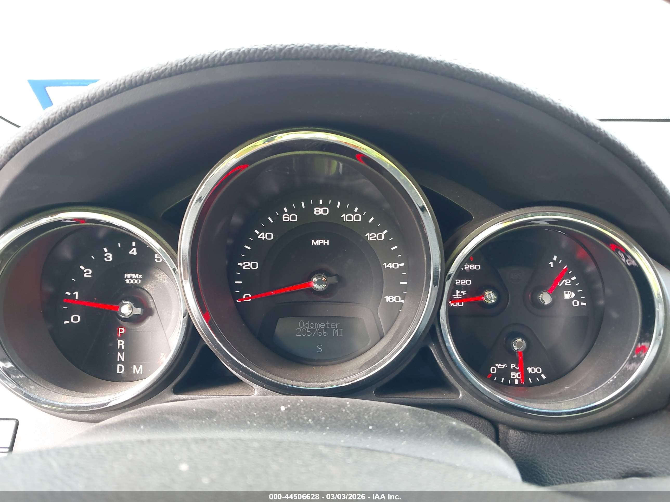 CADILLAC CTS image 7