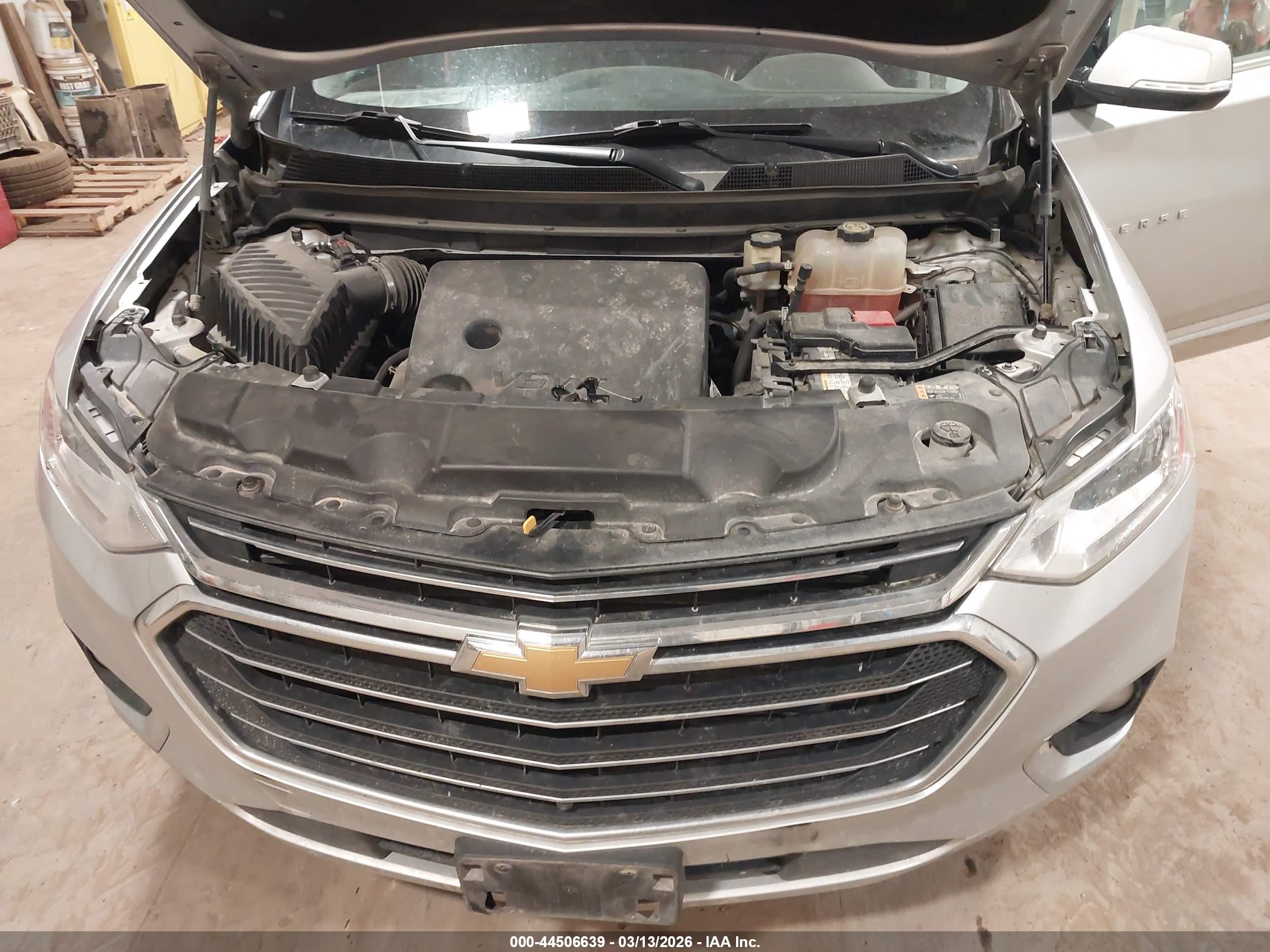 CHEVROLET TRAVERSE image 10