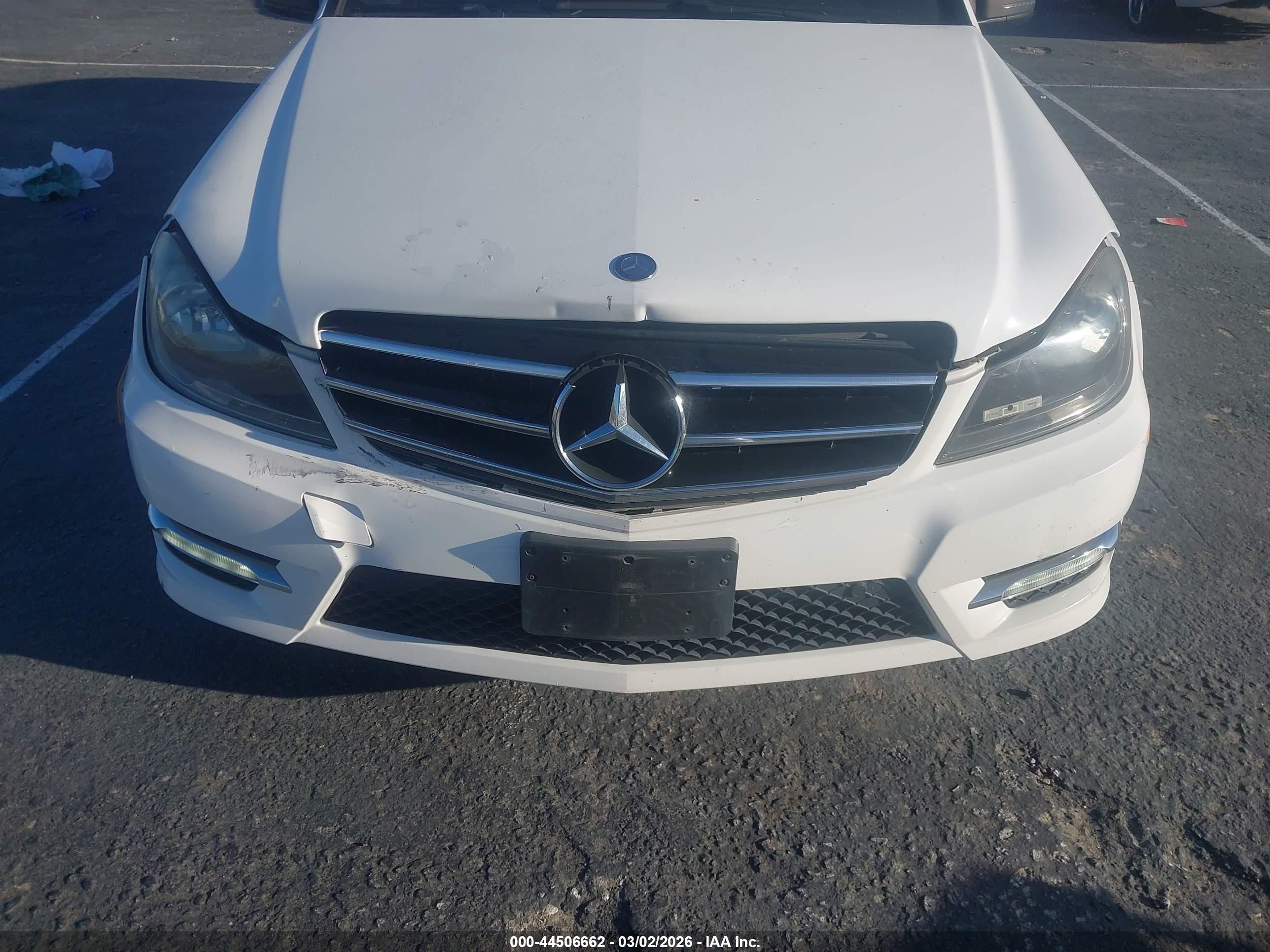 MERCEDES-BENZ C image 6