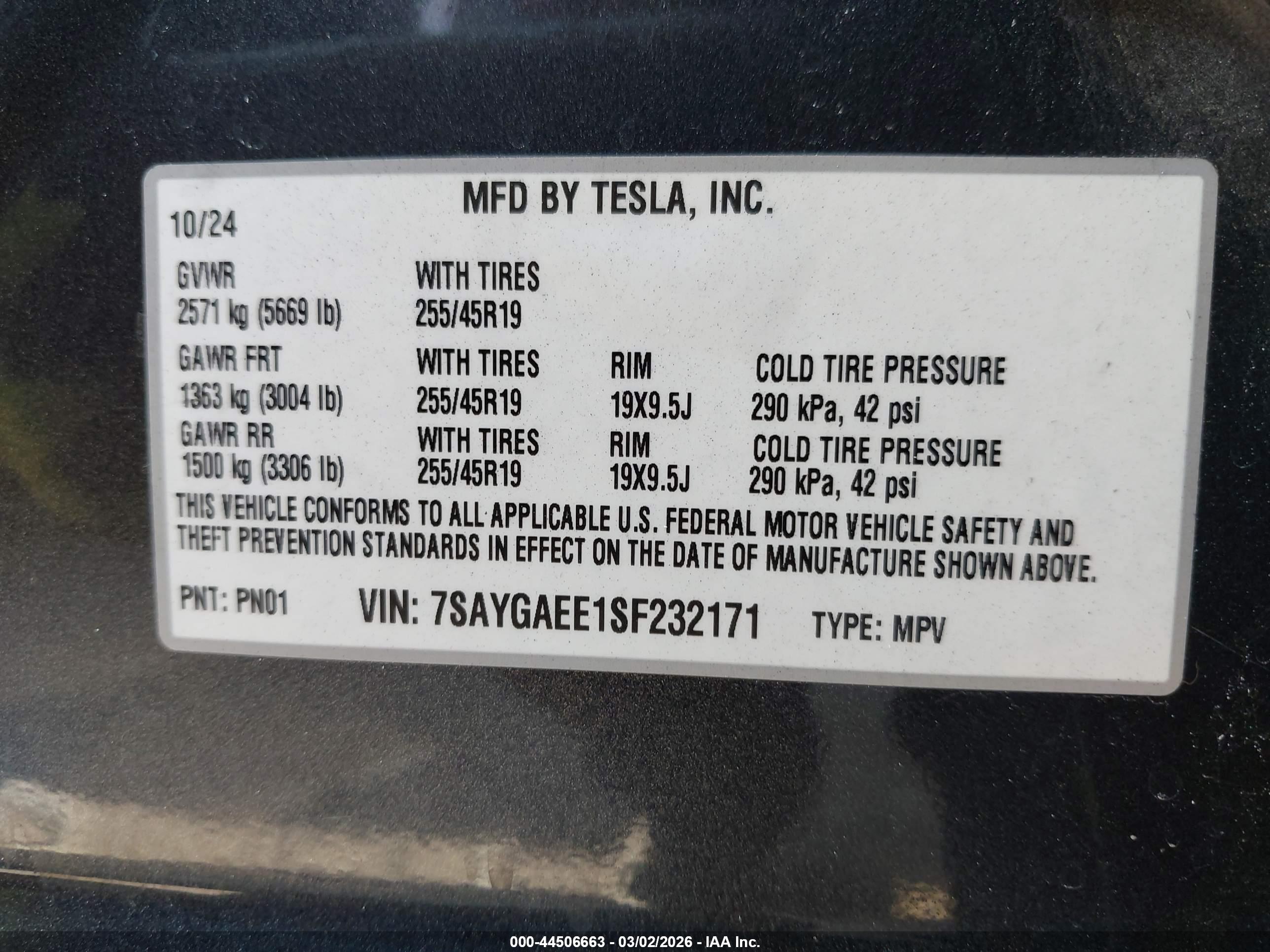 TESLA MODEL image 9