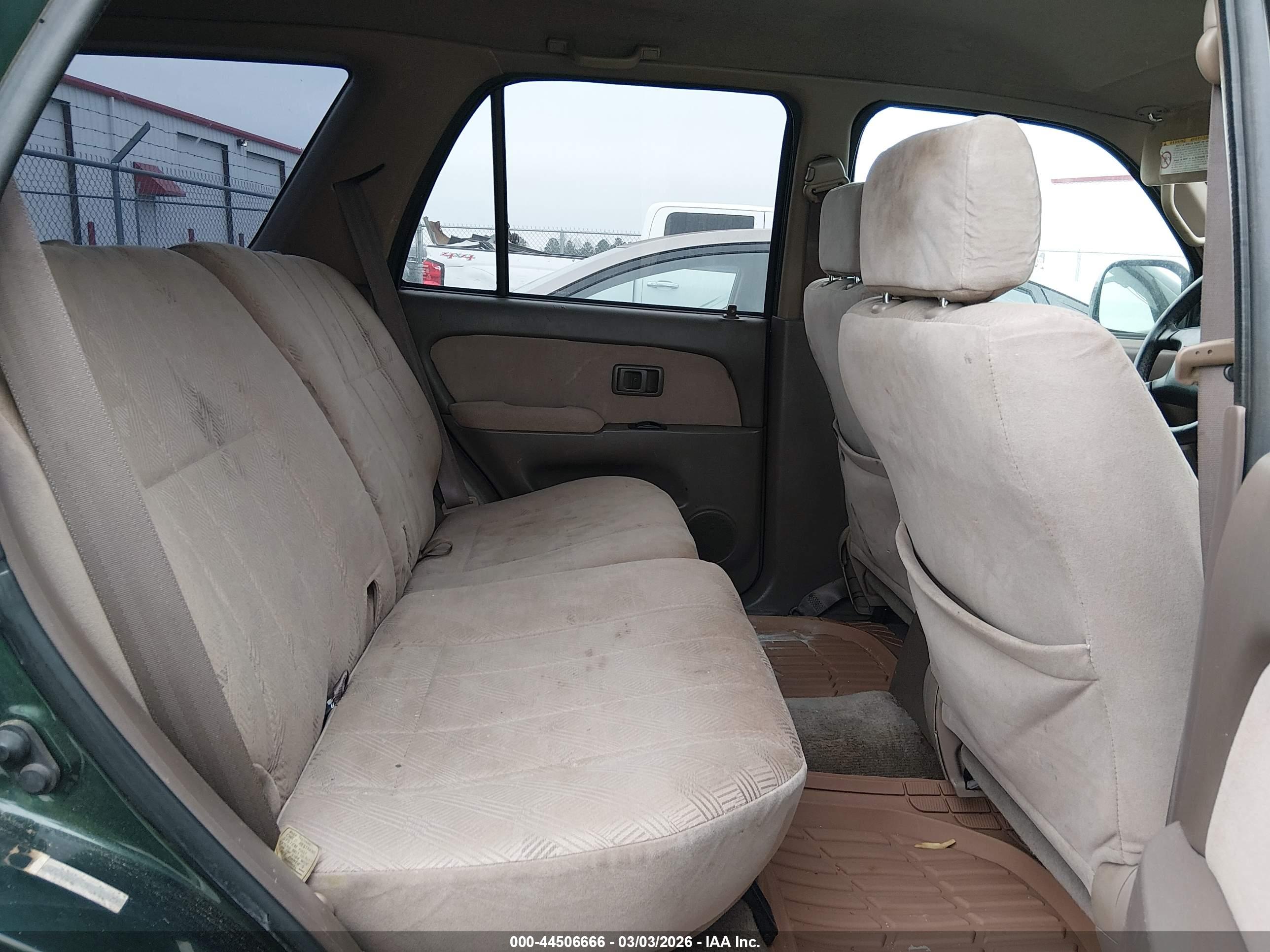 TOYOTA 4RUNNER image 8