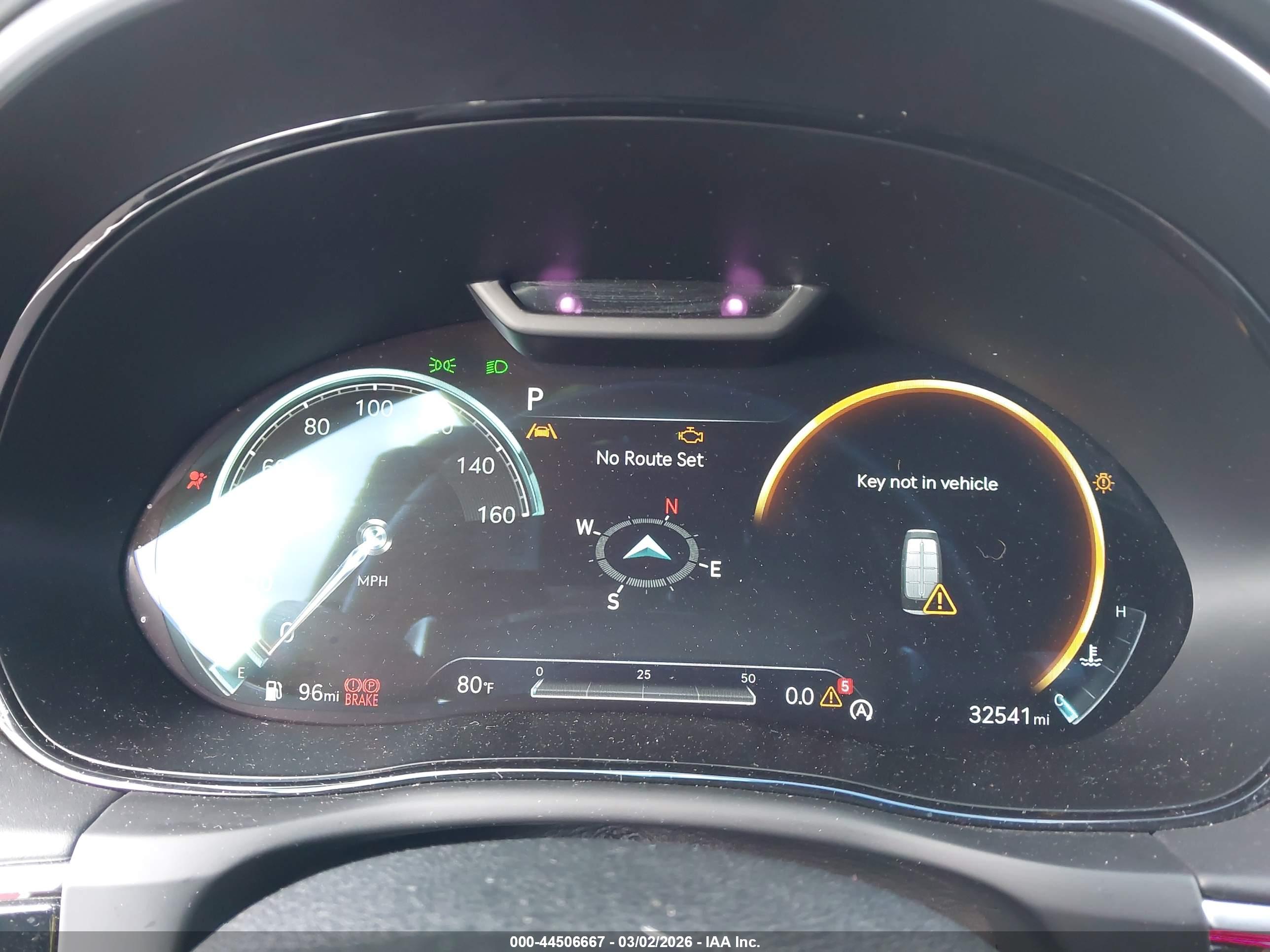 GENESIS GV70 image 7