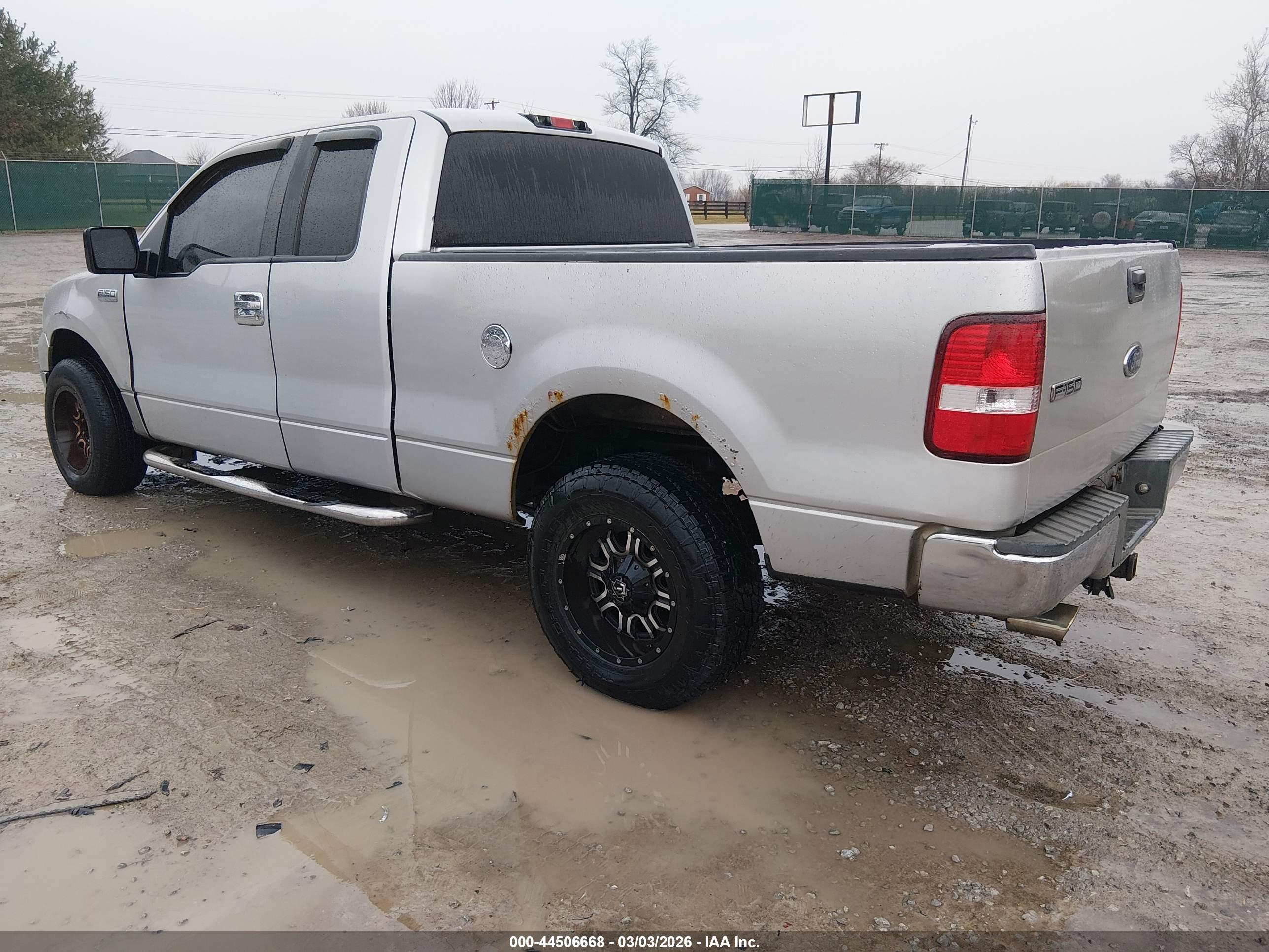 FORD F-150 image 3