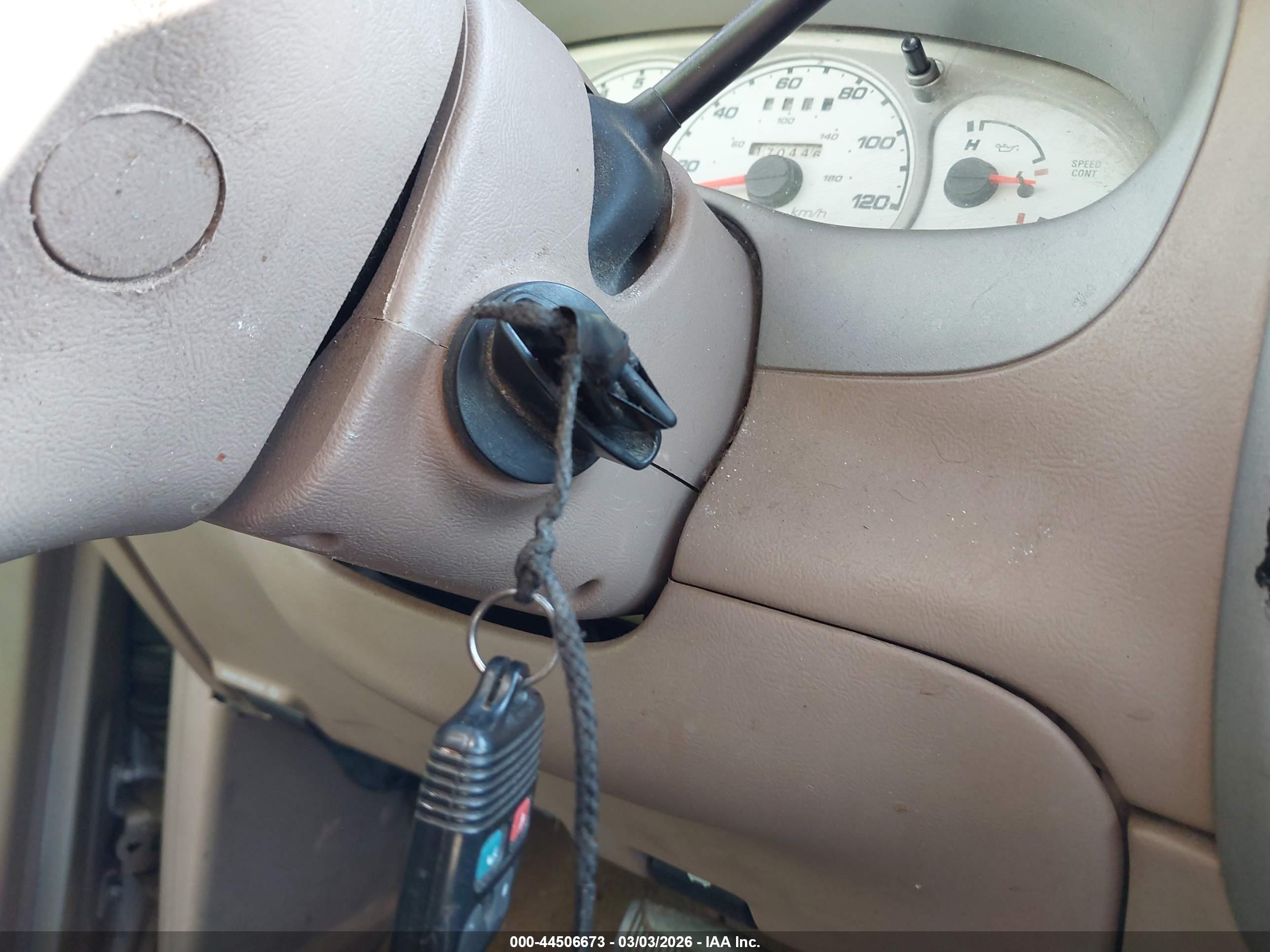 FORD EXPLORER image 11
