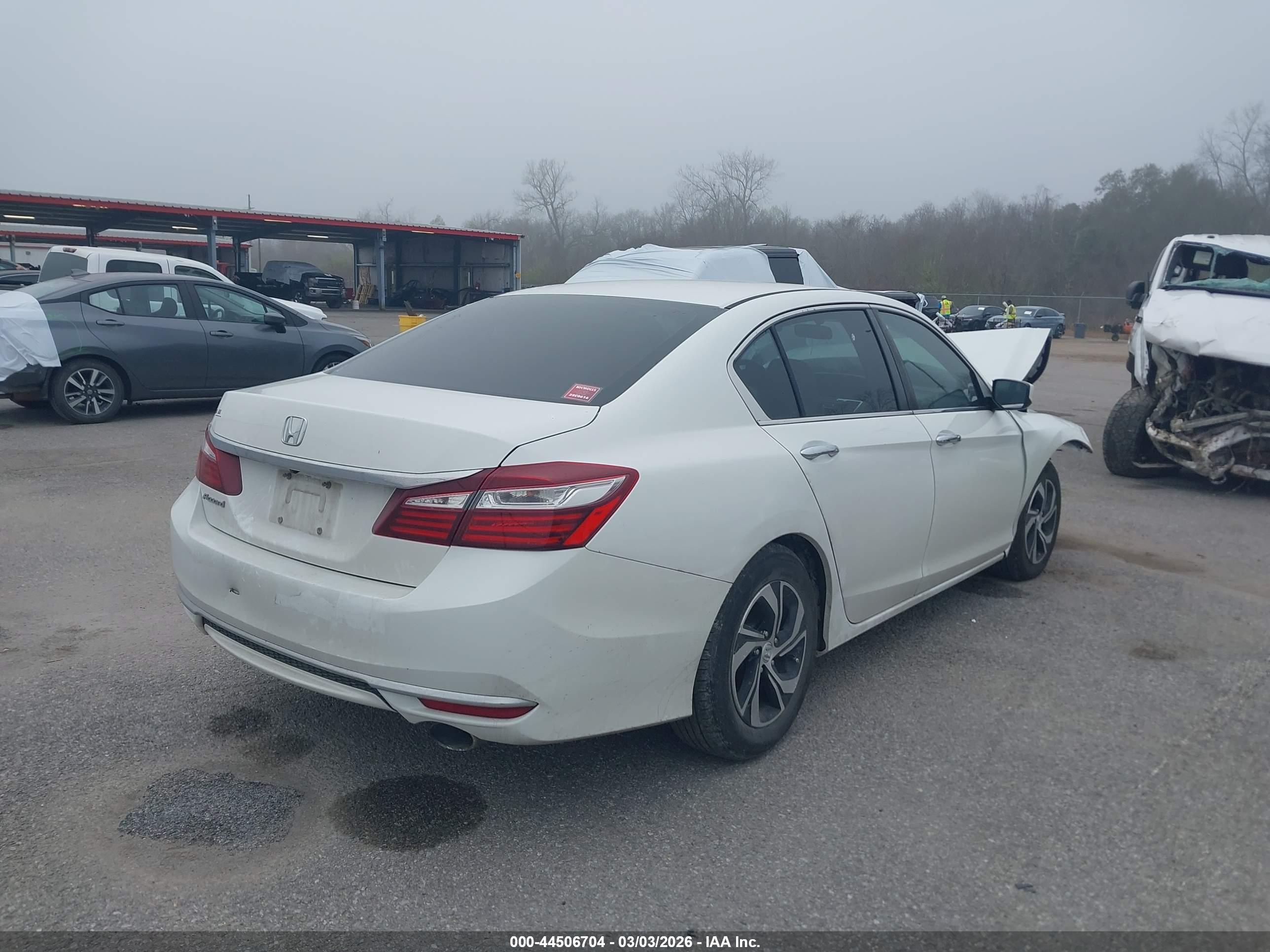 HONDA ACCORD image 4