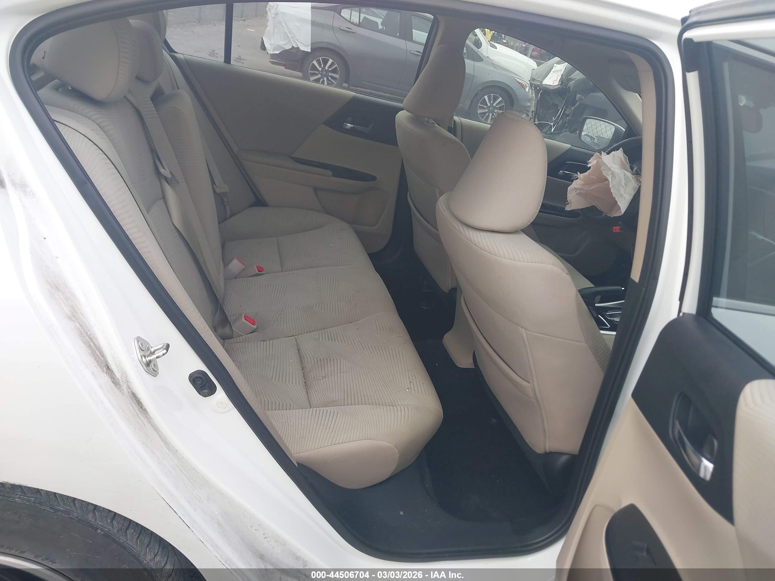 HONDA ACCORD image 8