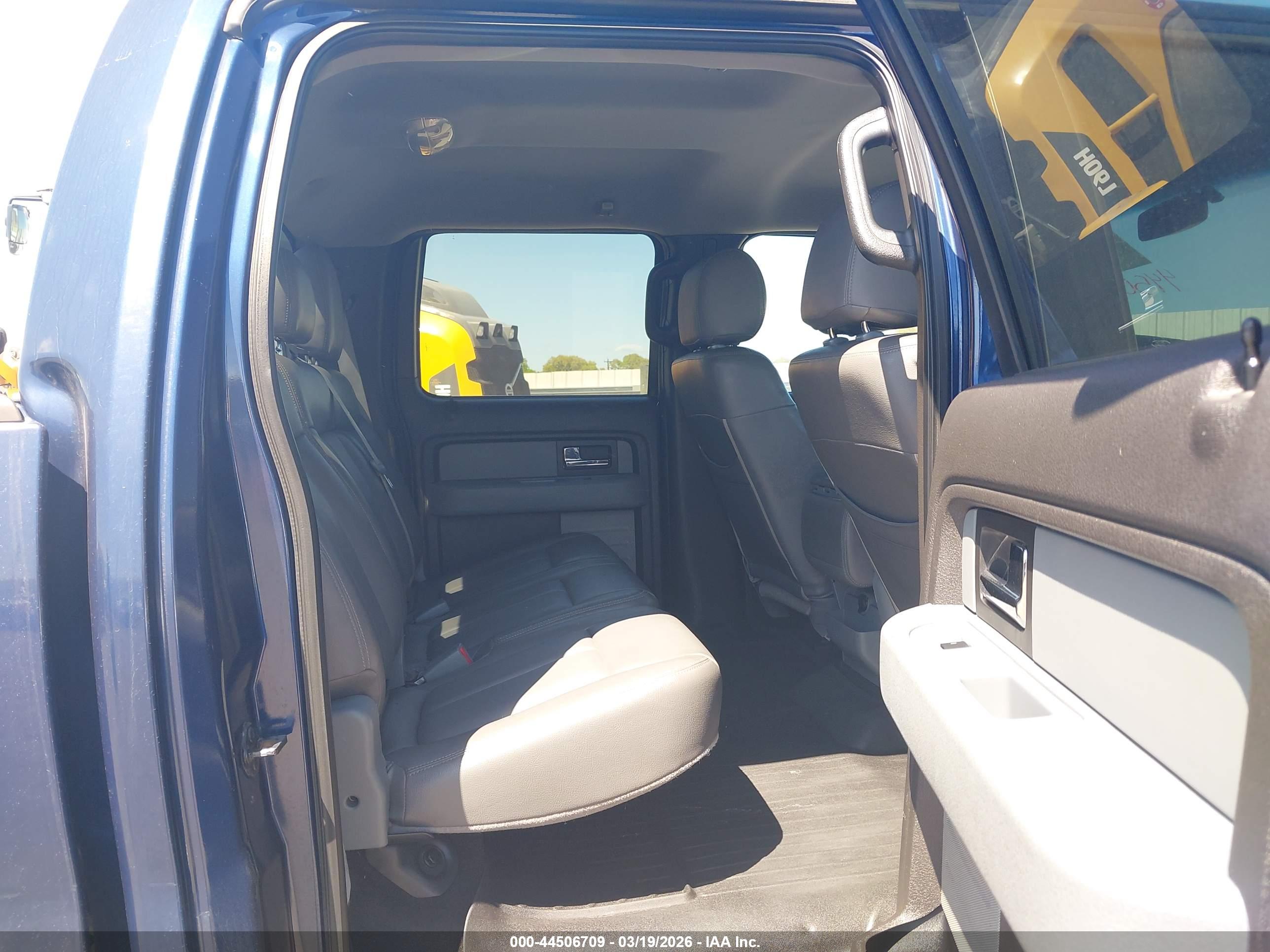 FORD F-150 image 8