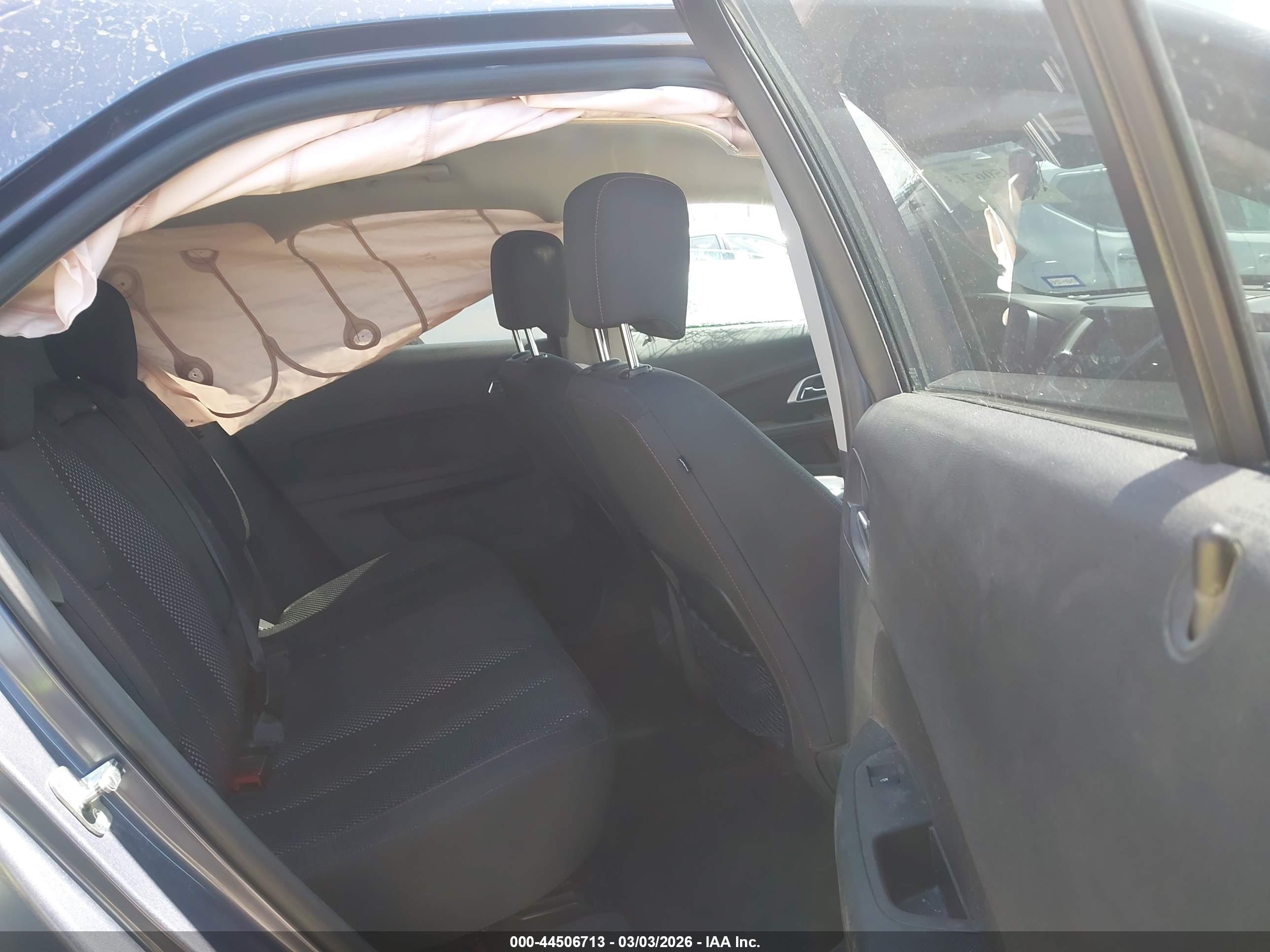 CHEVROLET EQUINOX image 8
